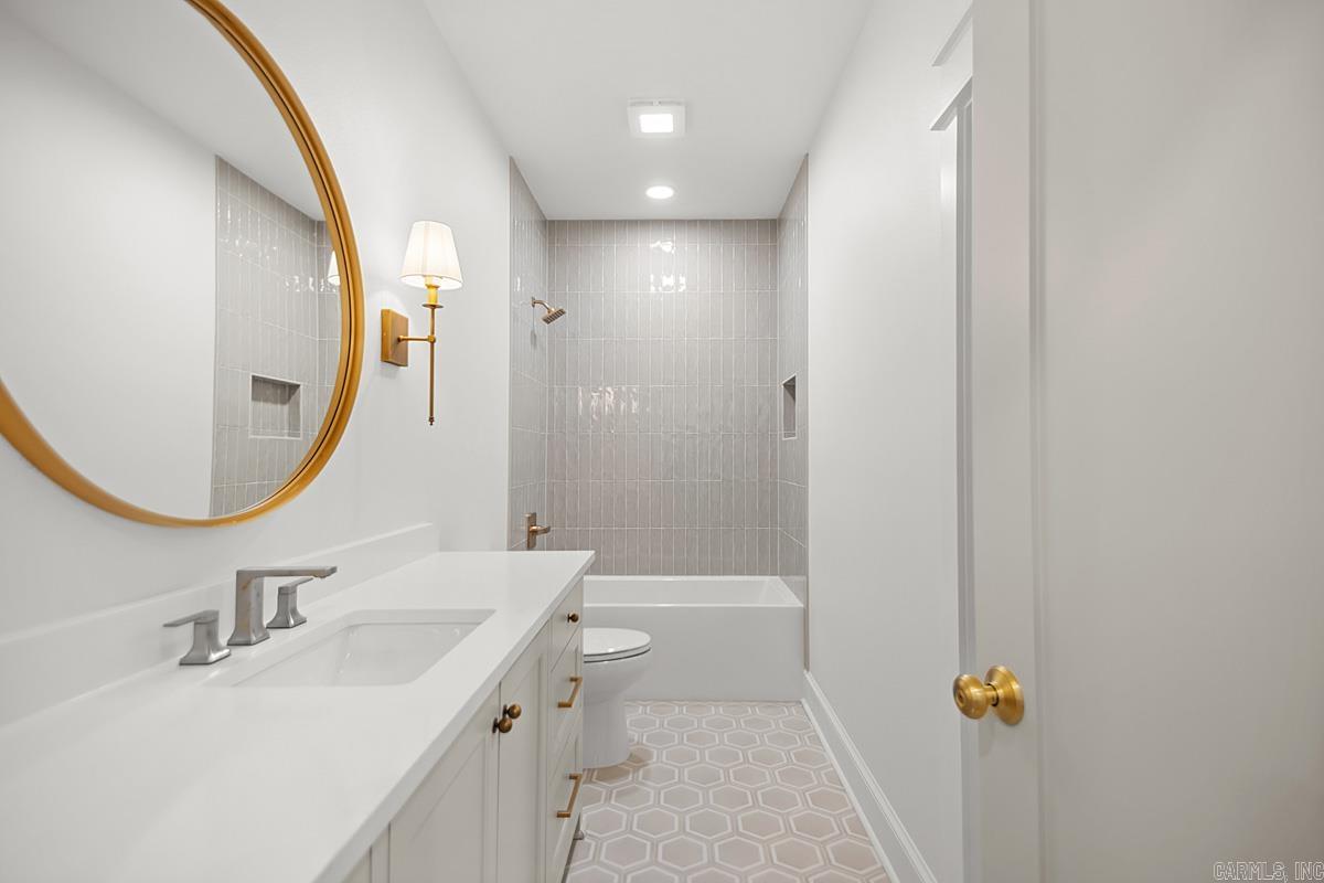 CHENAL VALLEY CALION COURT - Residential