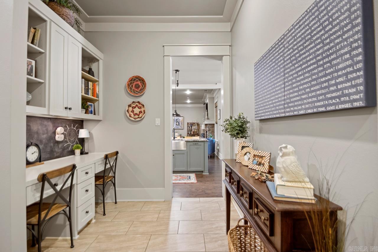 WESTSHORE ADDN HURRICANE LAKE ES - Residential