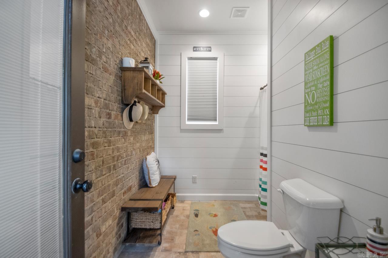 WESTSHORE ADDN HURRICANE LAKE ES - Residential