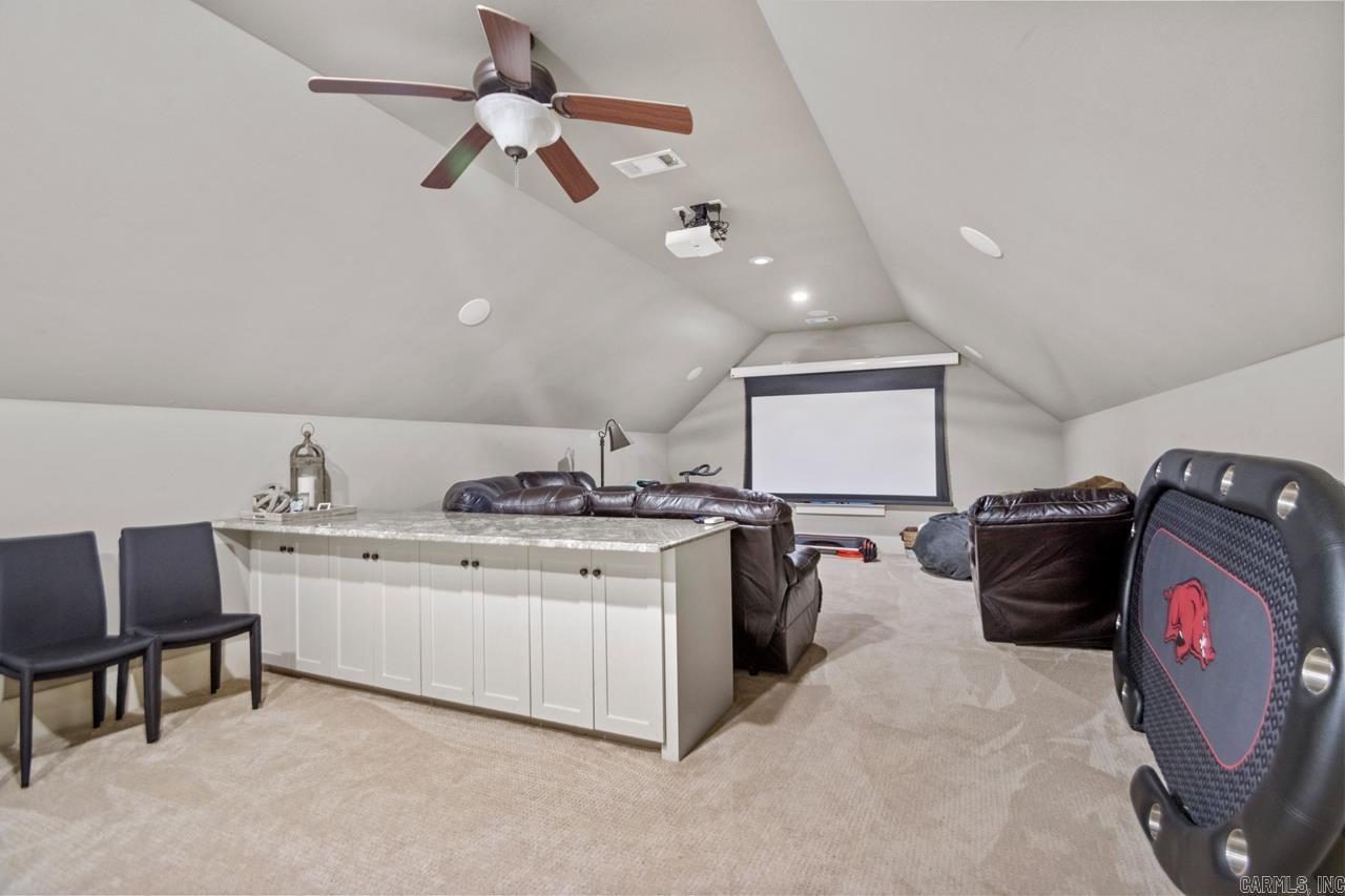 WESTSHORE ADDN HURRICANE LAKE ES - Residential