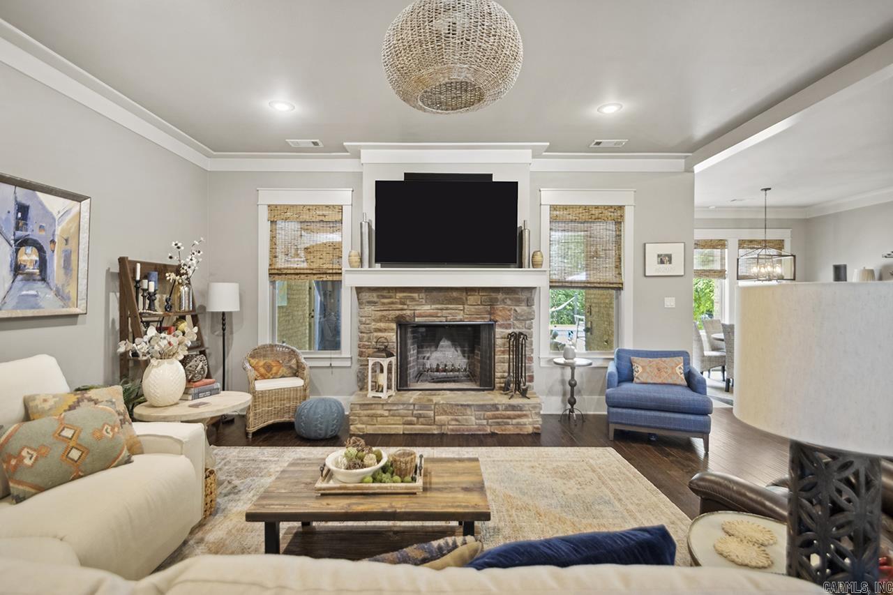 WESTSHORE ADDN HURRICANE LAKE ES - Residential