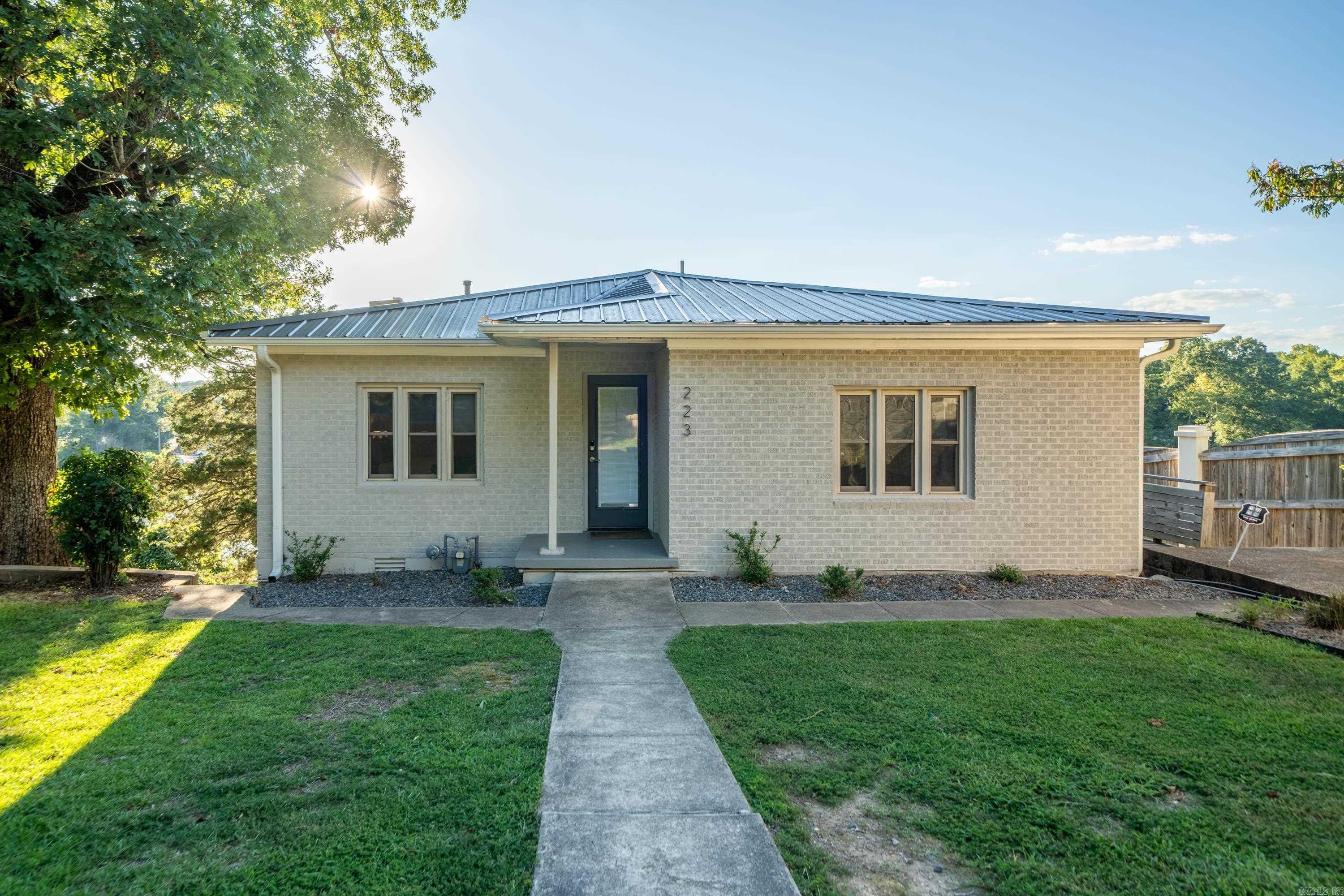 WESTWARD HO HEIGHTS - IN - Residential