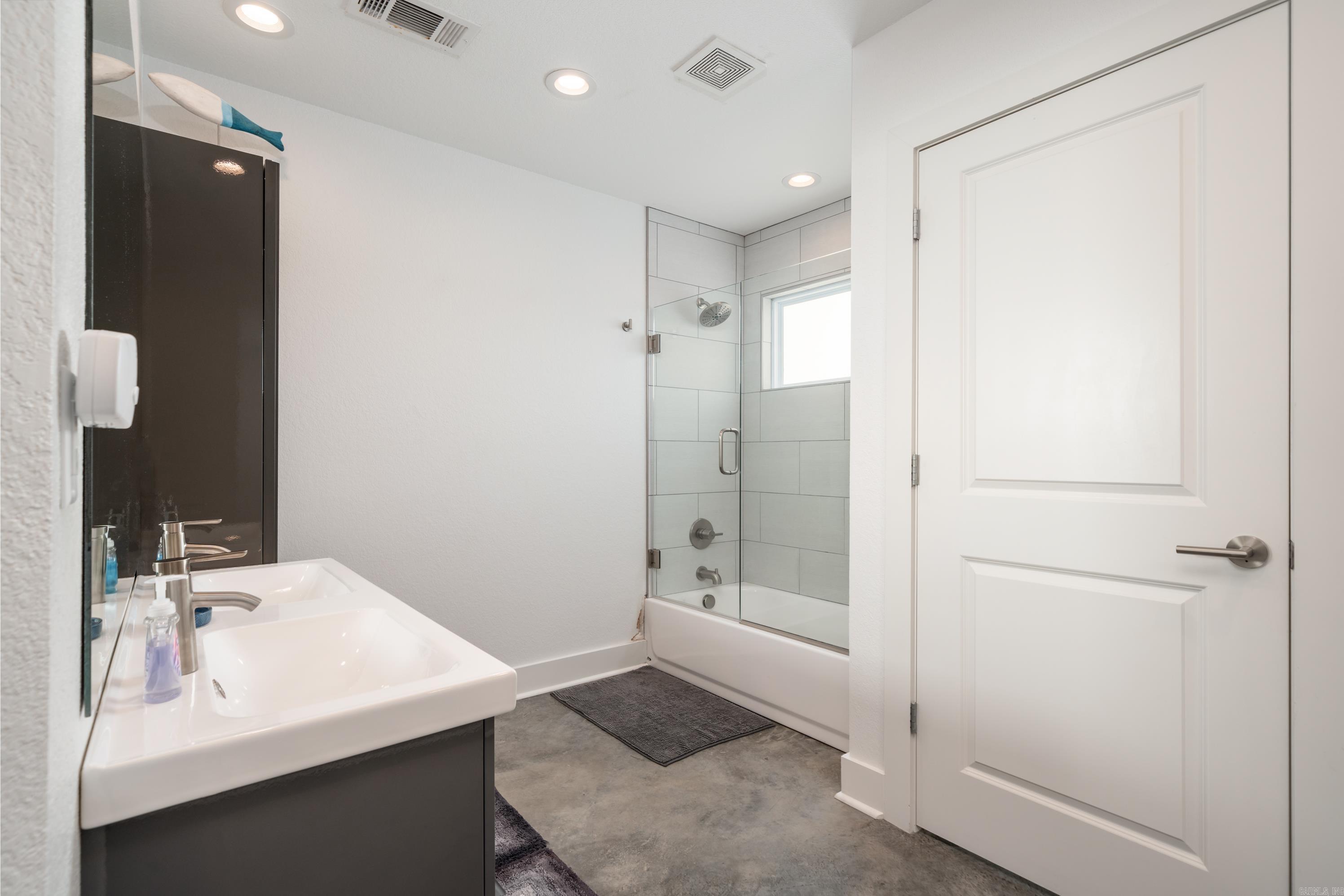 WESTWARD HO HEIGHTS - IN - Residential