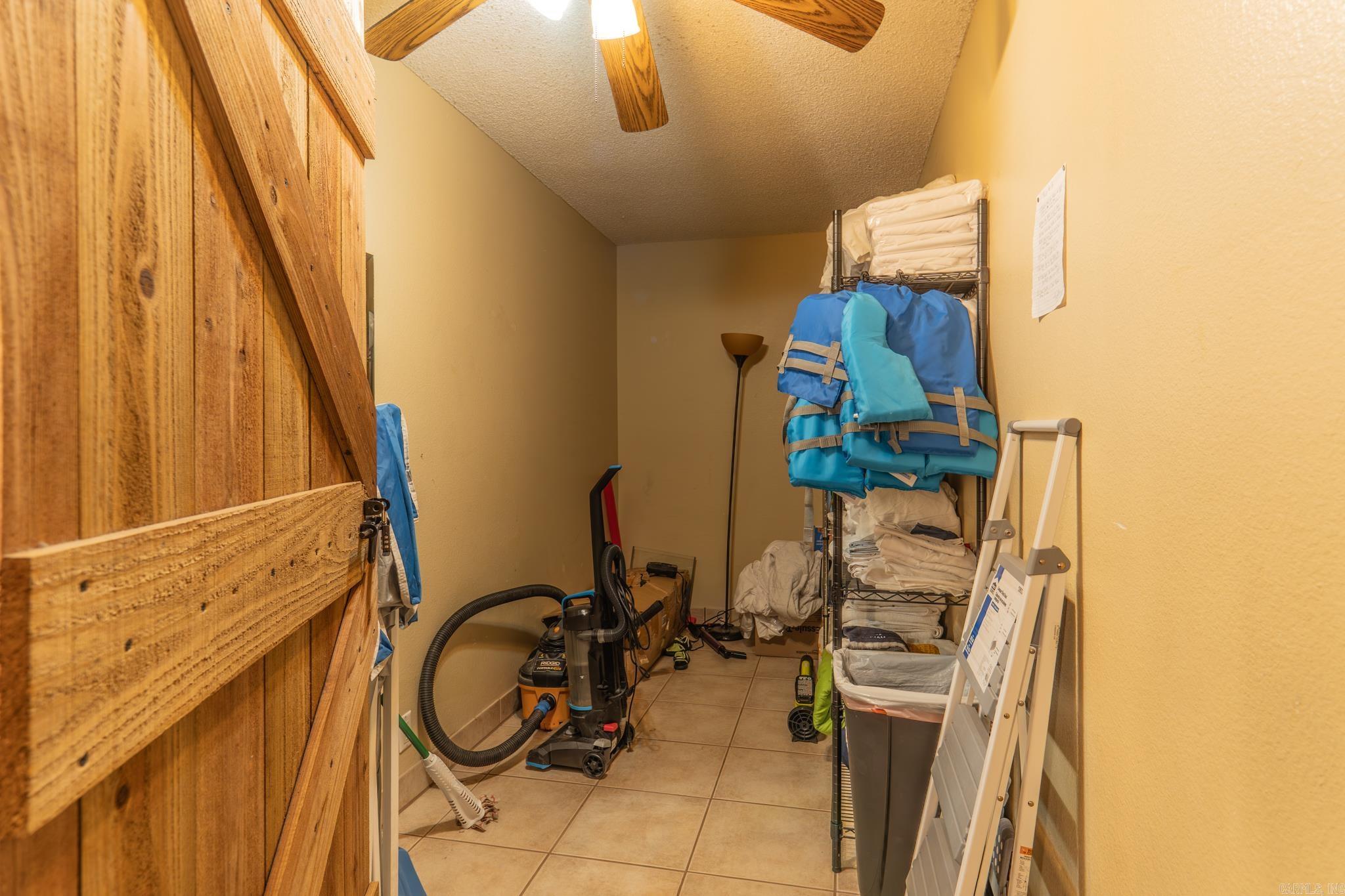 Madrid Courts - Residential