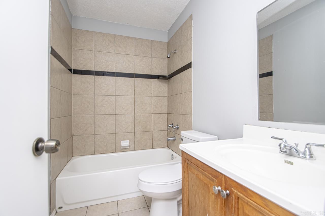 COUNTRY WOOD - Residential