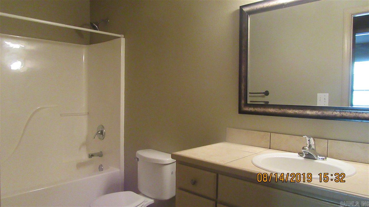 Wisteria Vineyard - Residential Lease