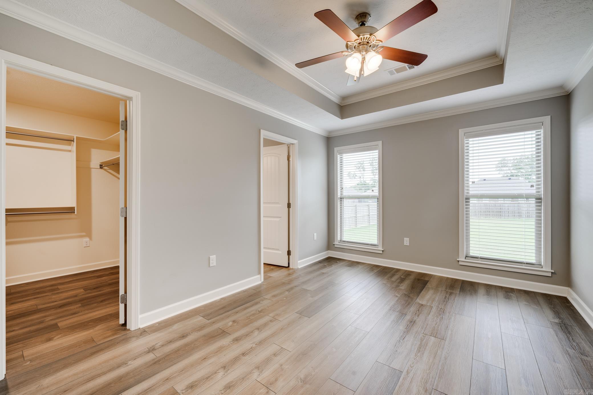 WILLOW OAK MANOR - Residential