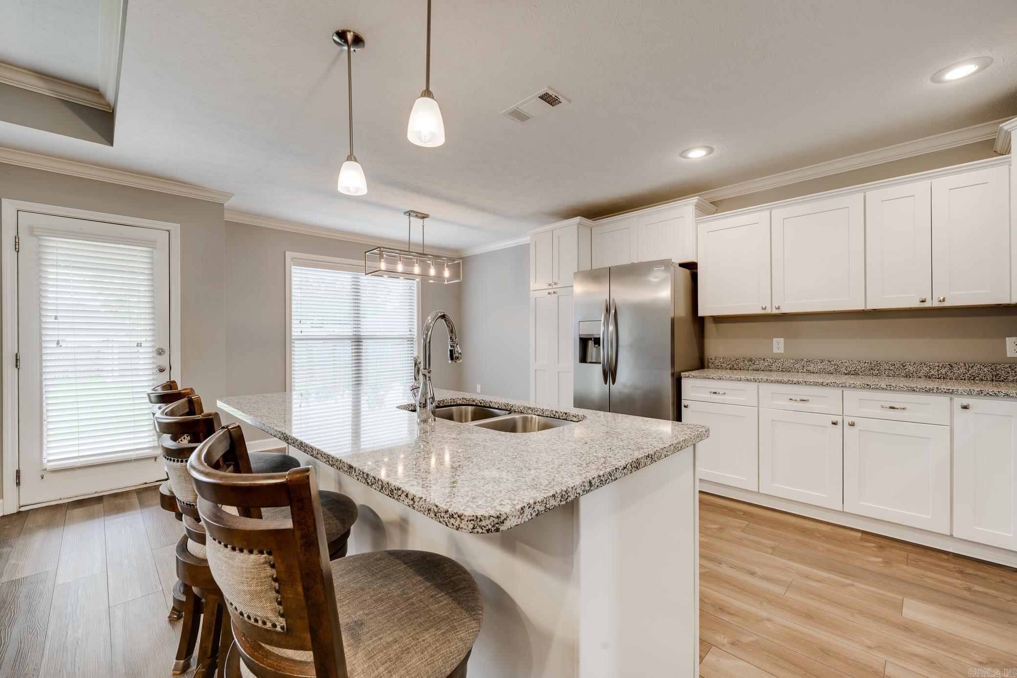 WILLOW OAK MANOR - Residential