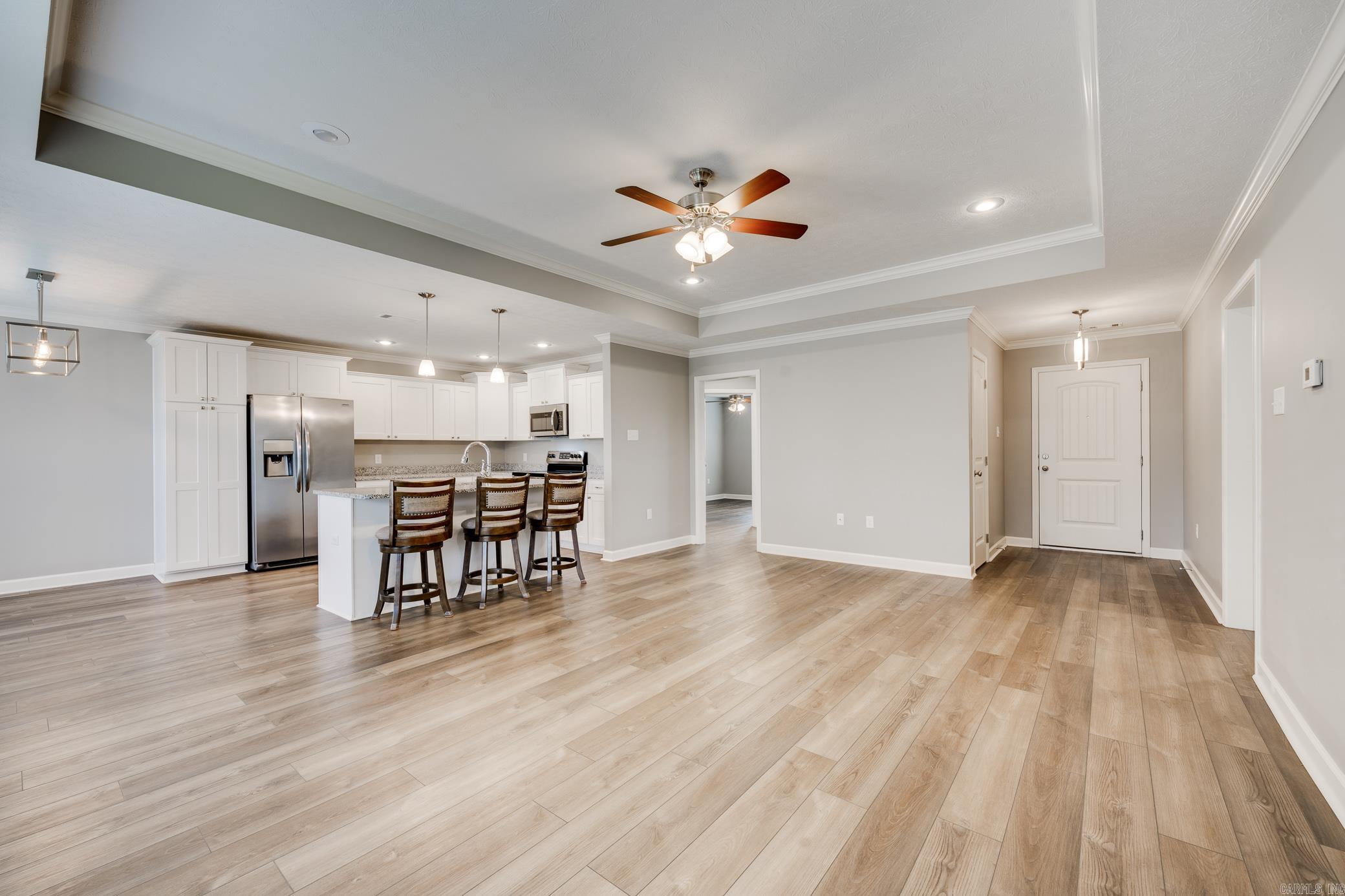 WILLOW OAK MANOR - Residential