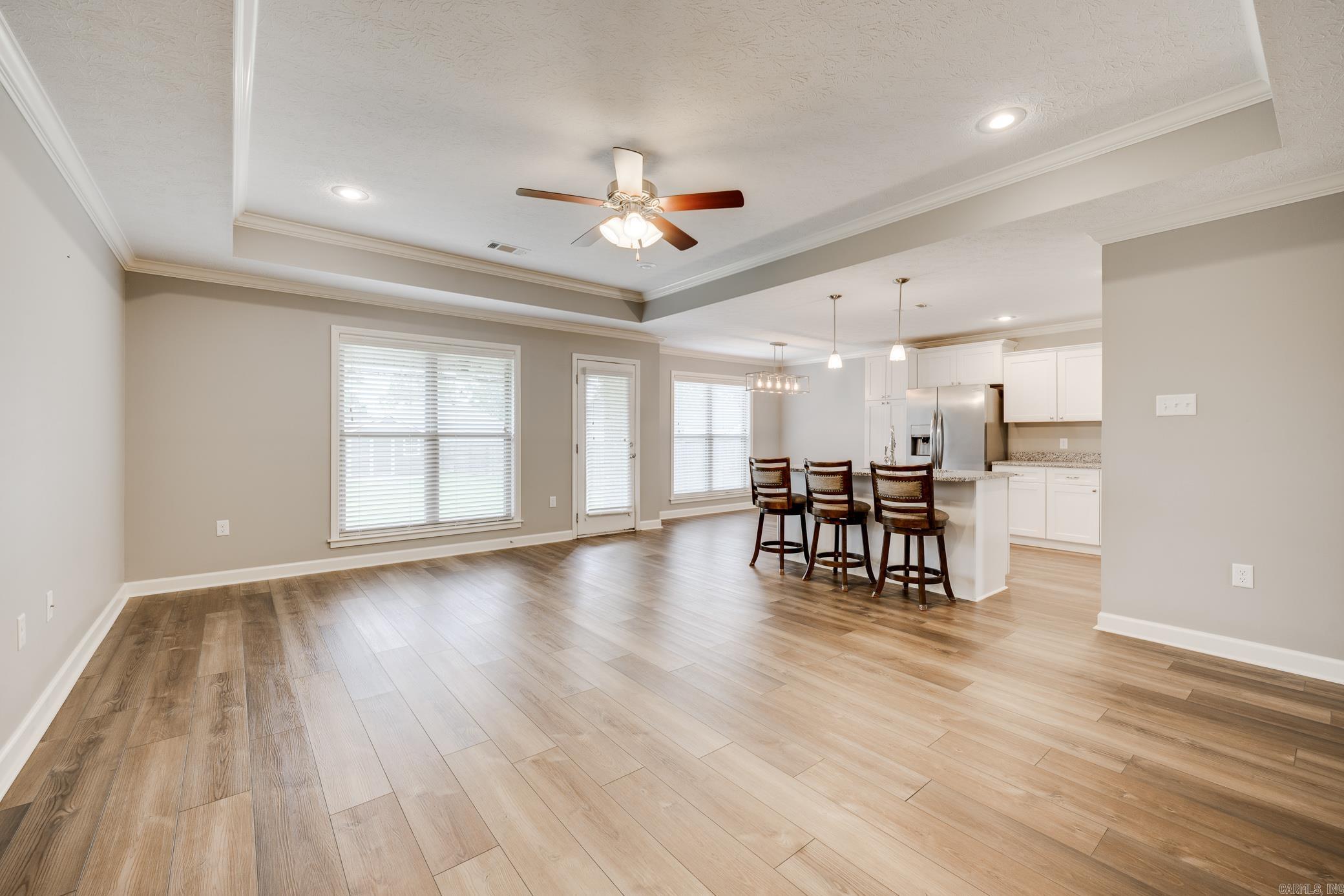 WILLOW OAK MANOR - Residential