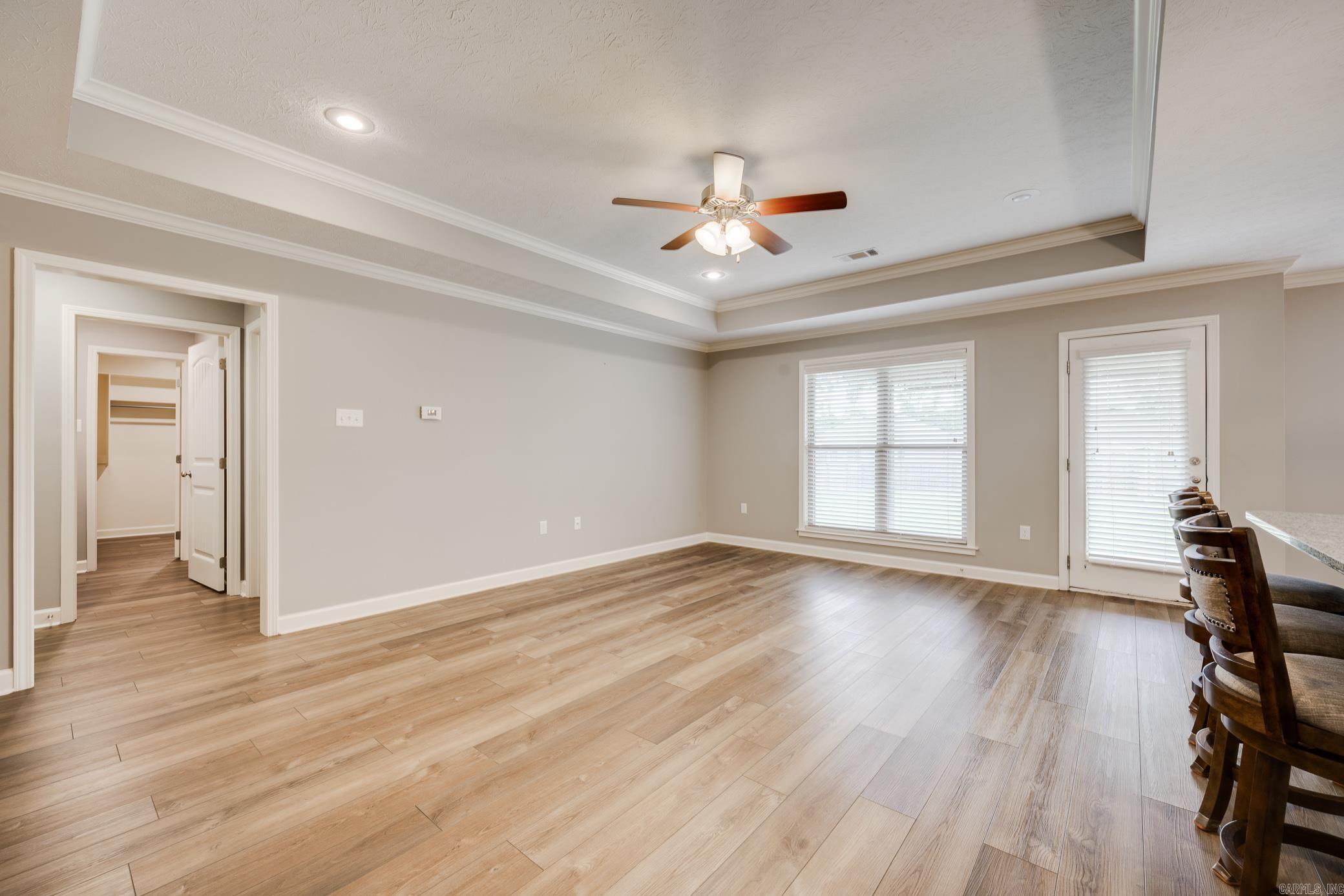 WILLOW OAK MANOR - Residential