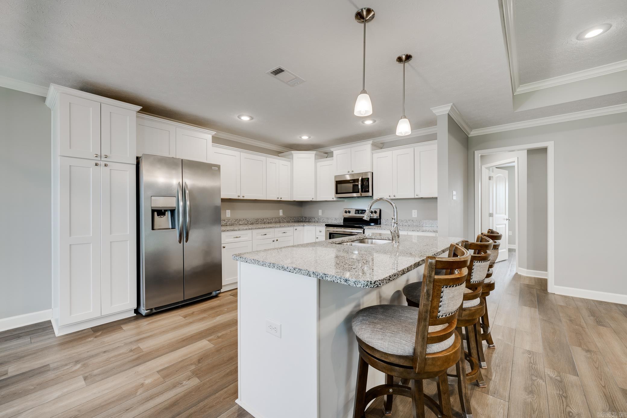 WILLOW OAK MANOR - Residential