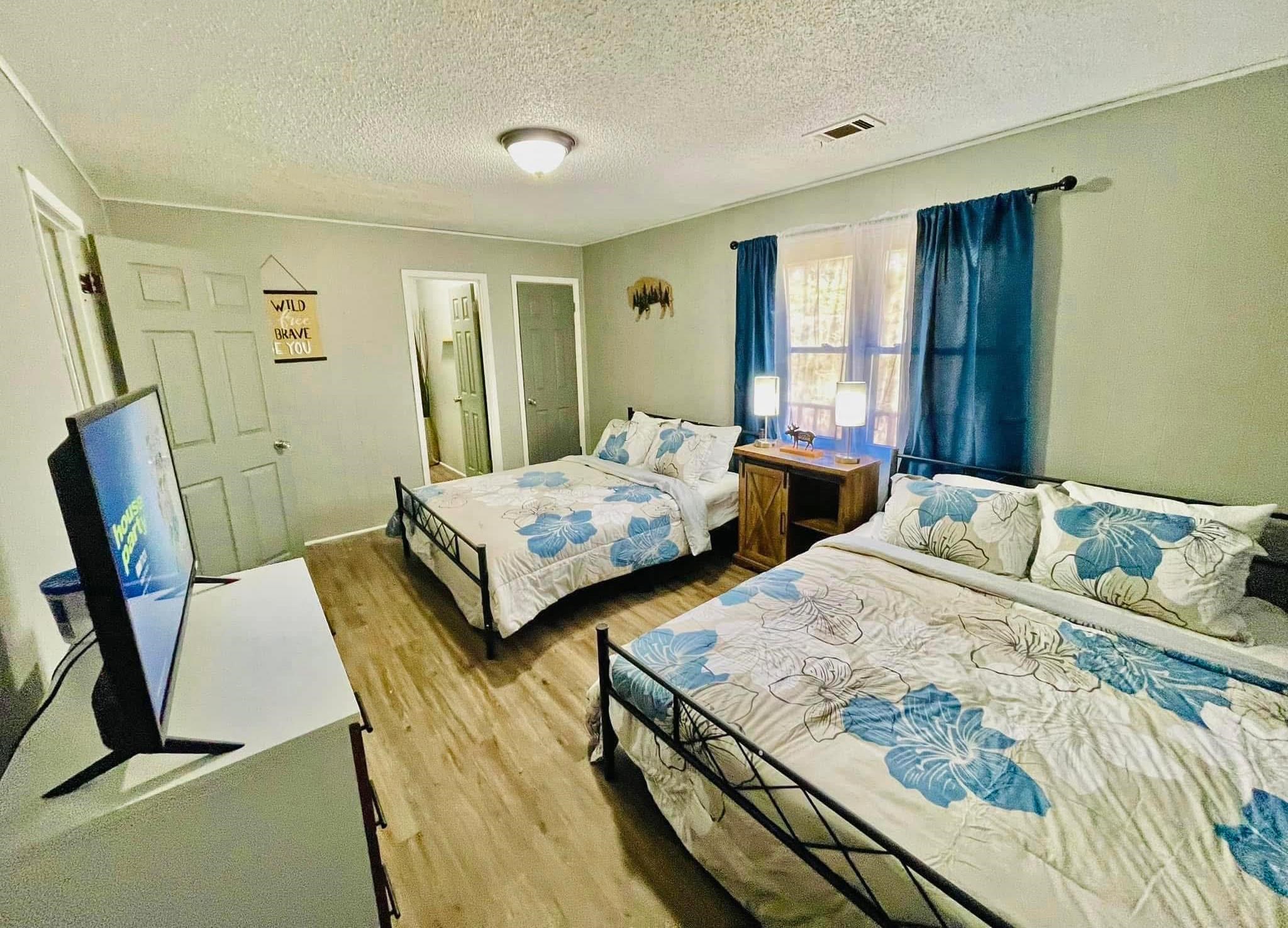 Navajo Second - Residential