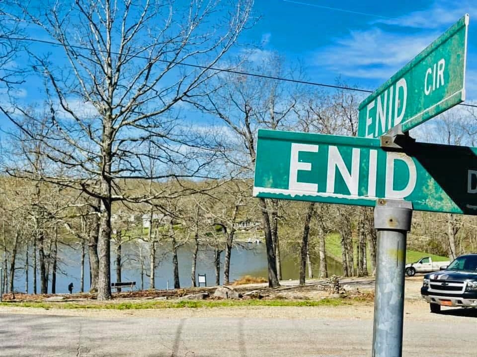 Navajo Second - Residential