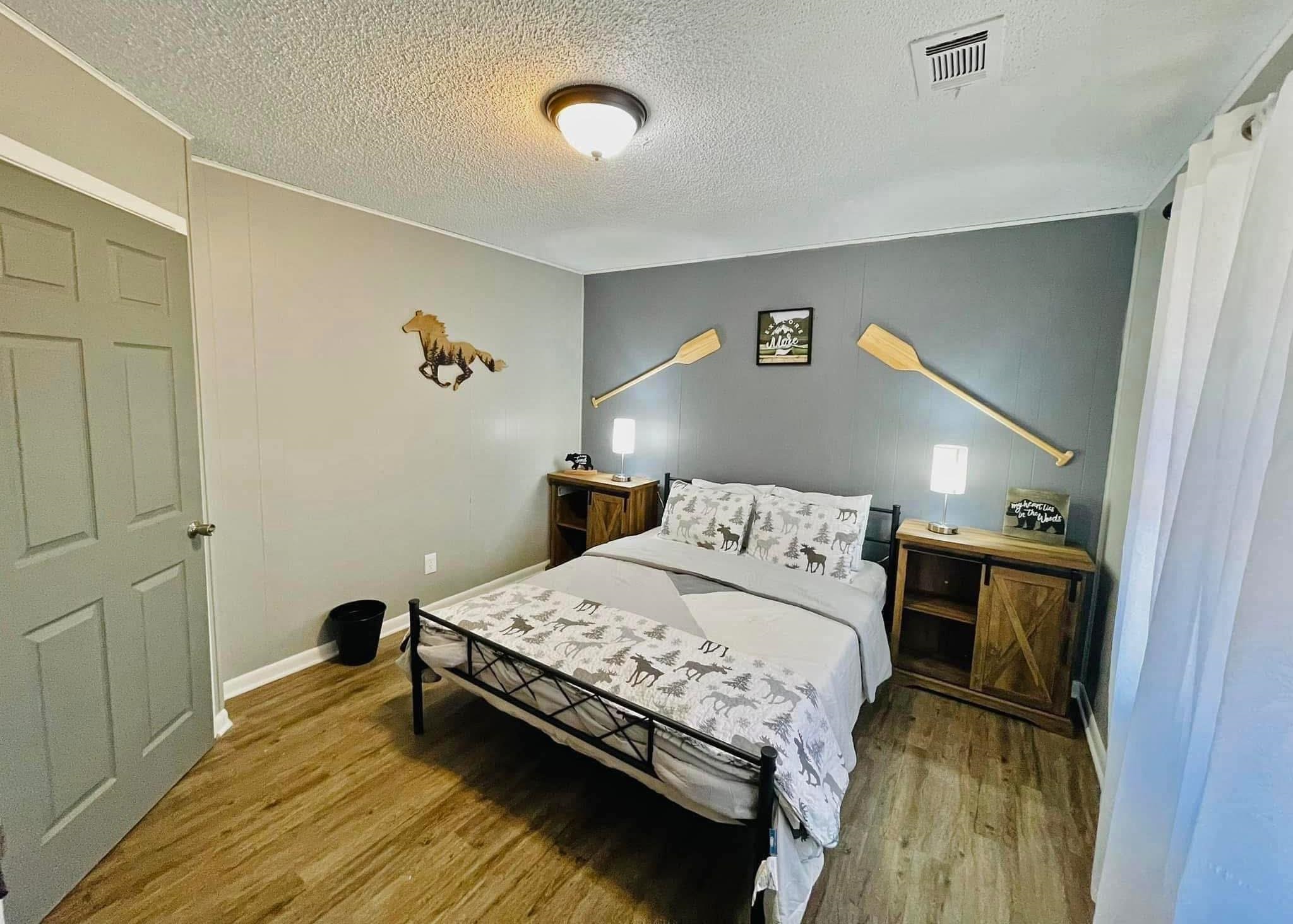 Navajo Second - Residential