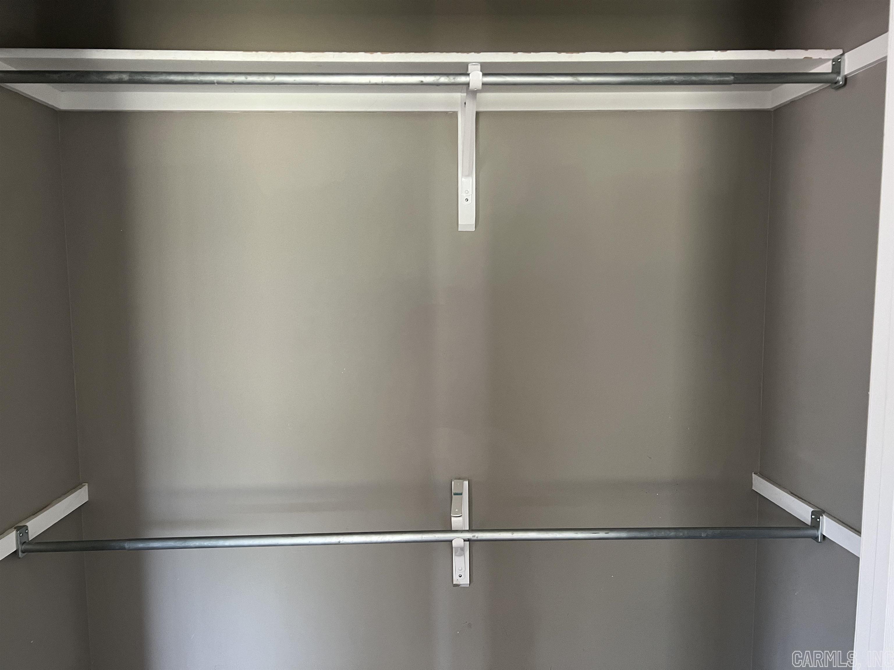 SUMMERBROOKE - Residential