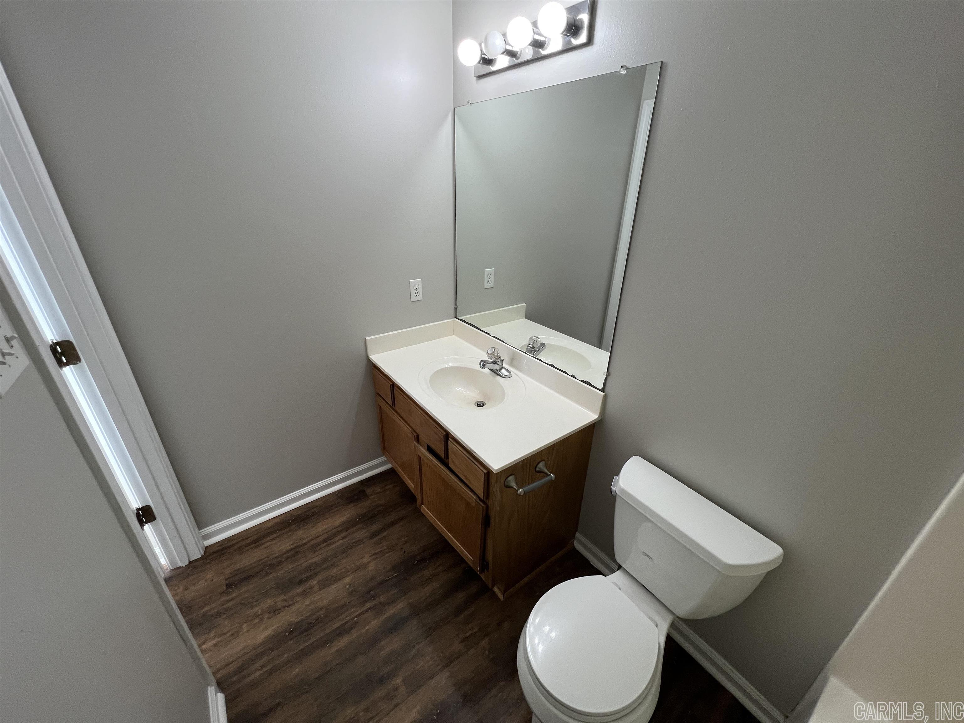 SUMMERBROOKE - Residential