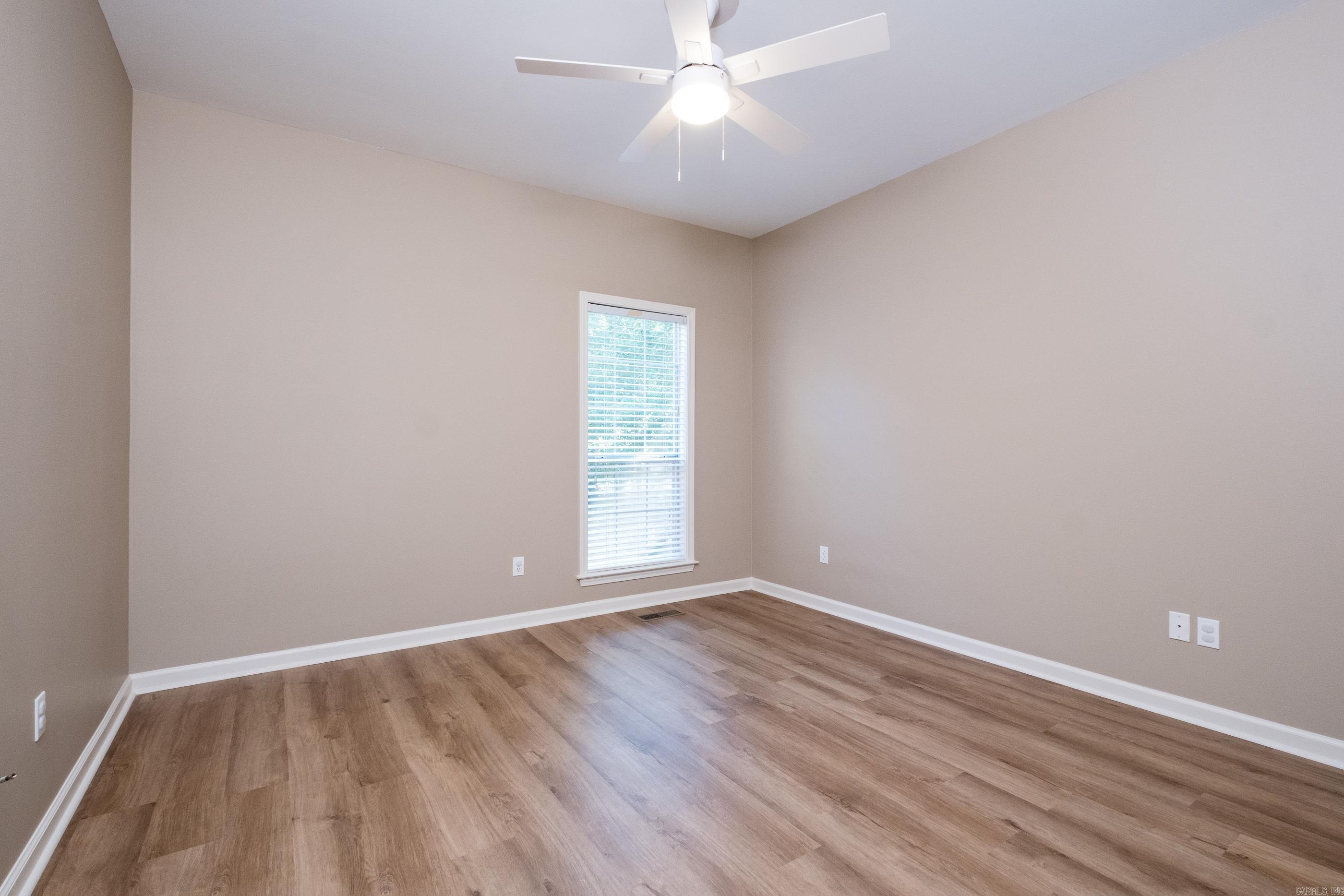 CHENAL VALLEY DUQUESNE COMMUNITY - Residential