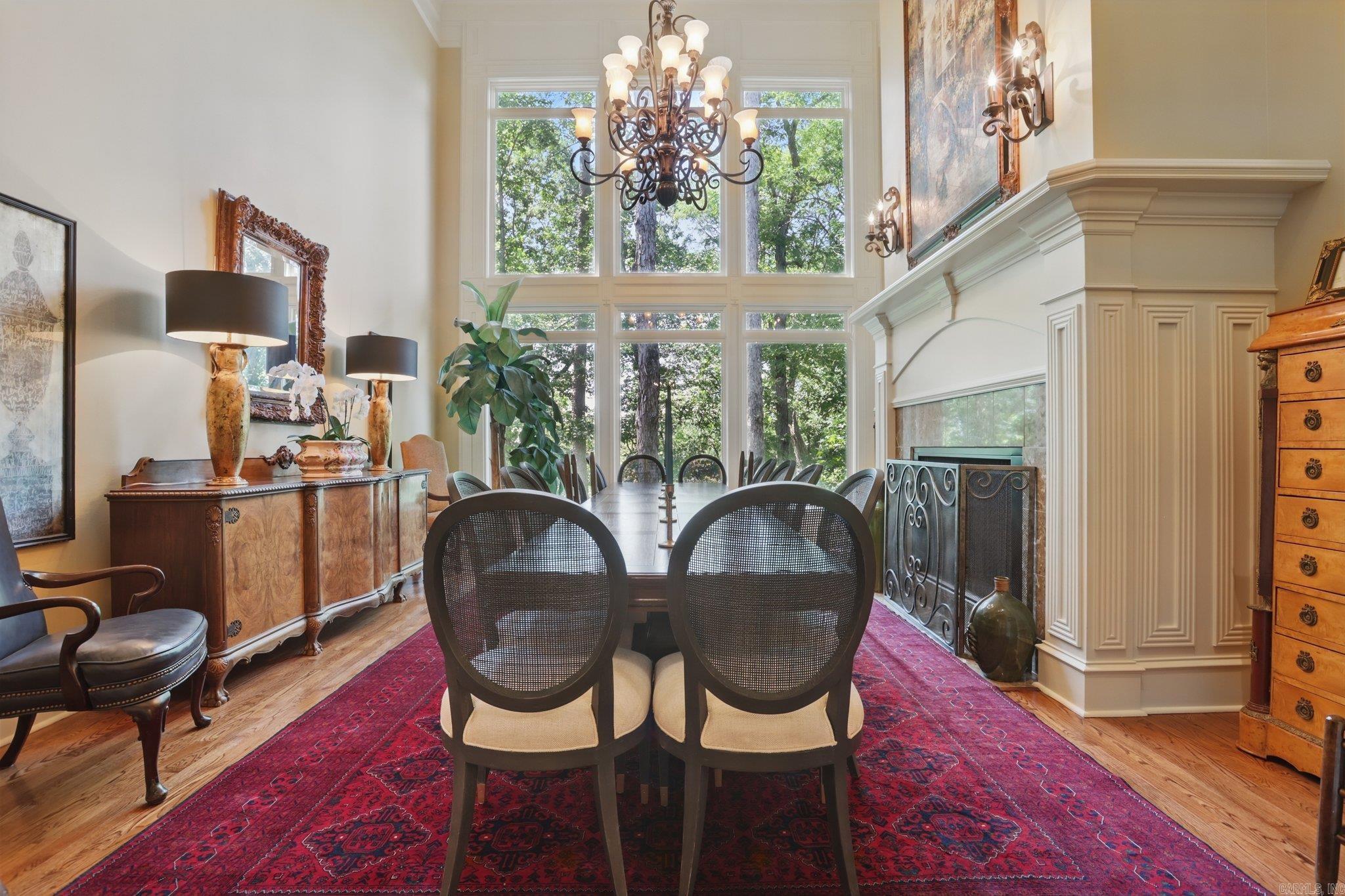 CHENAL DOWNS - Residential