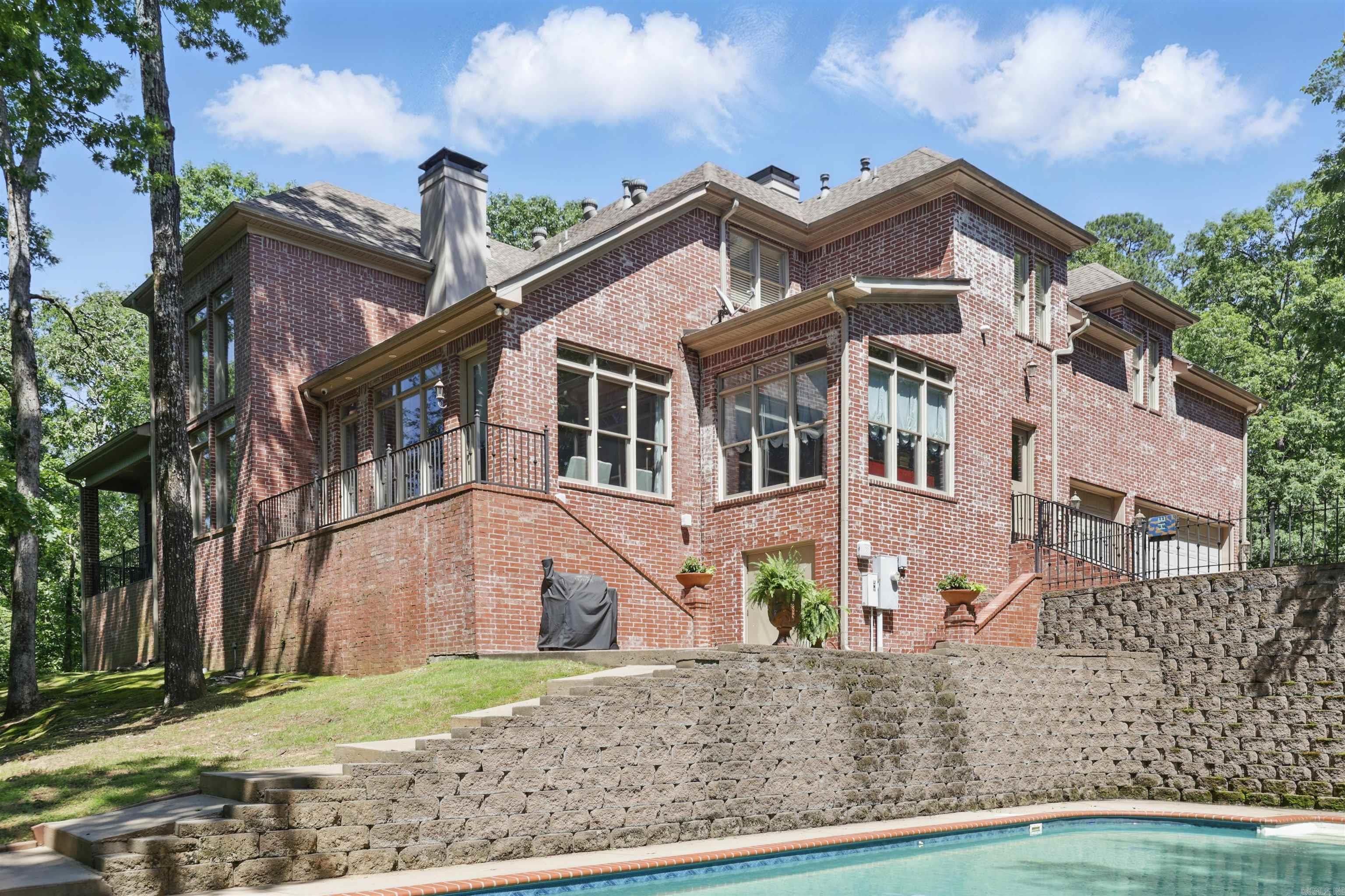 CHENAL DOWNS - Residential