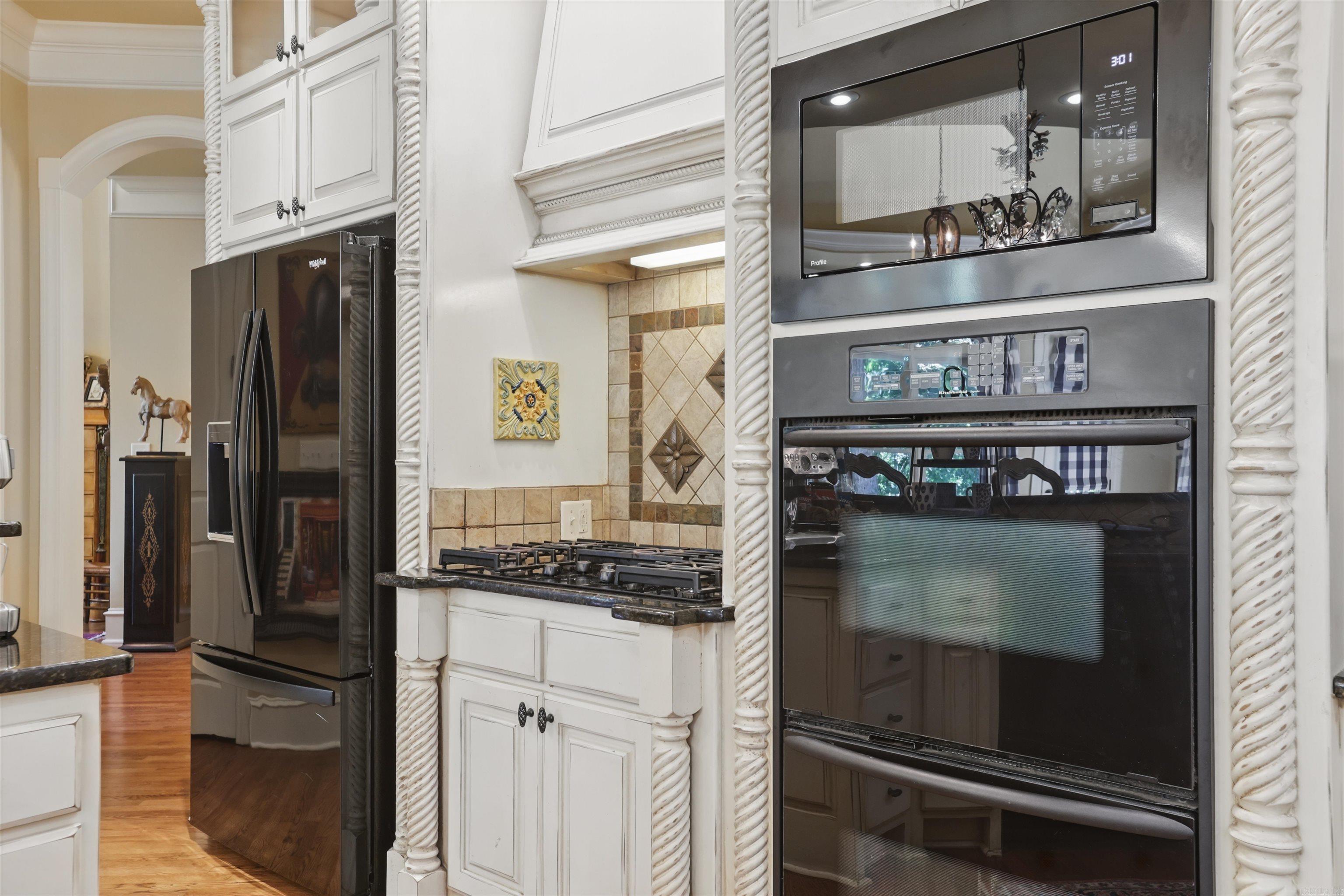 CHENAL DOWNS - Residential