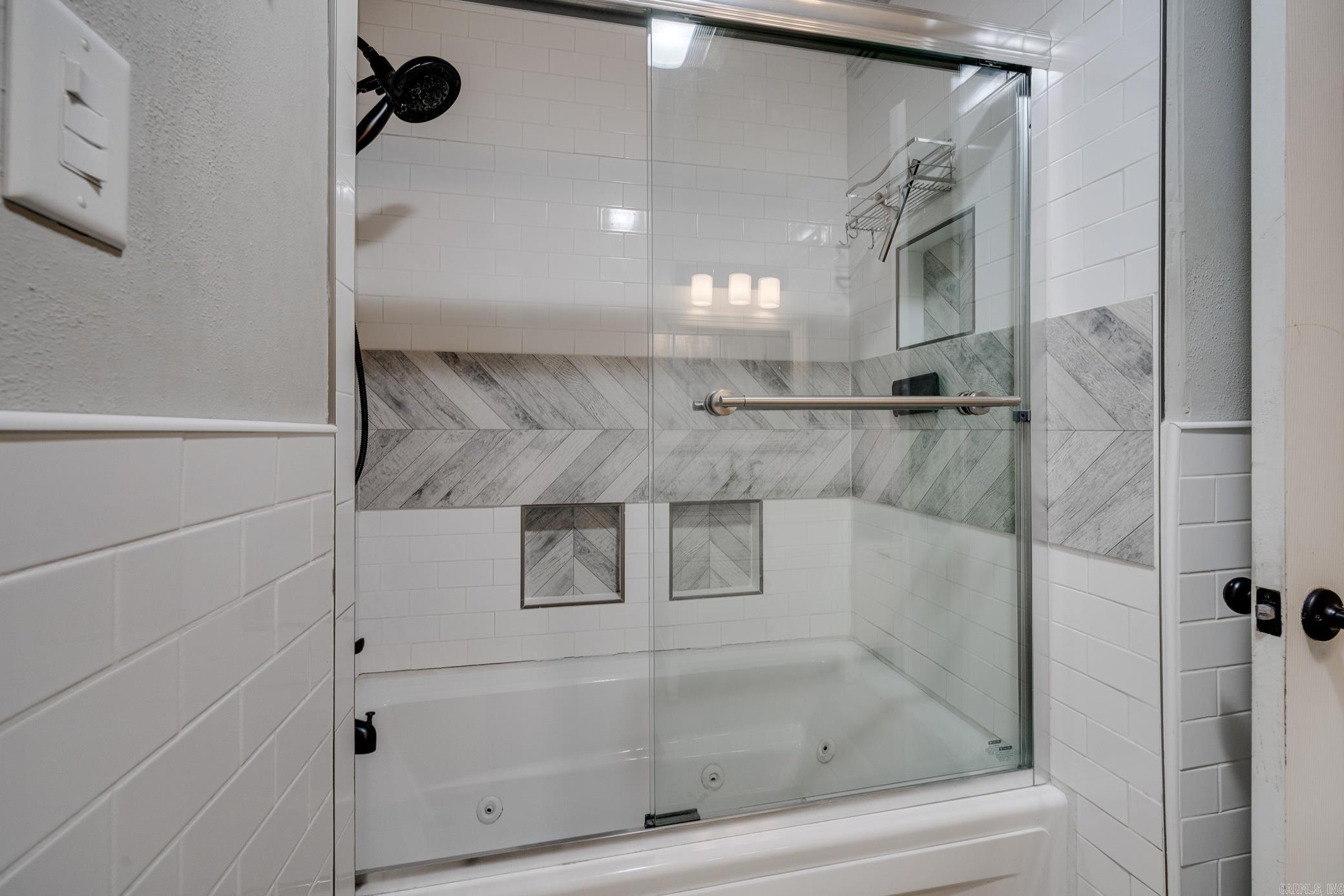 PINECROFT - Residential