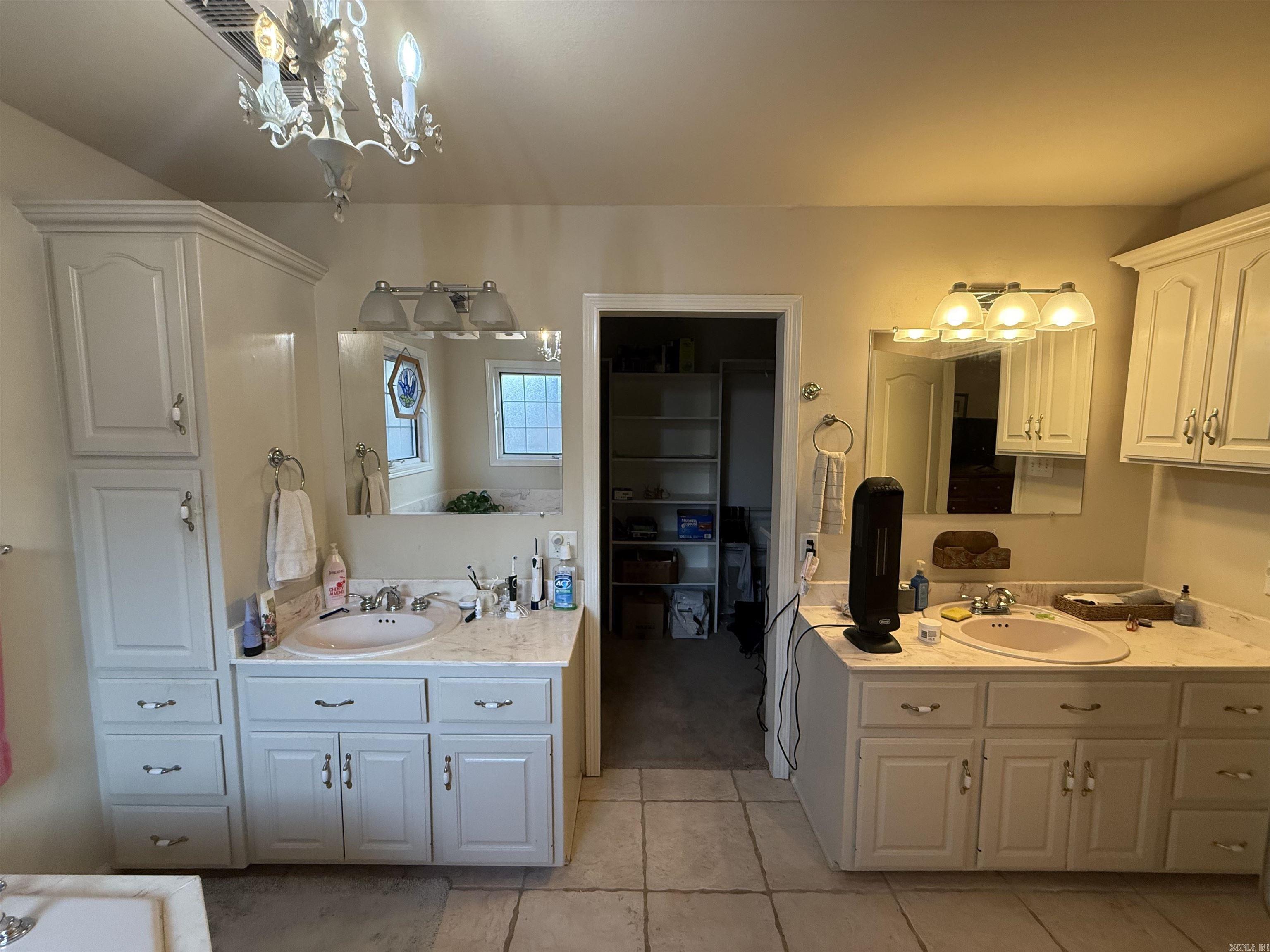 Forest Lakes - Residential