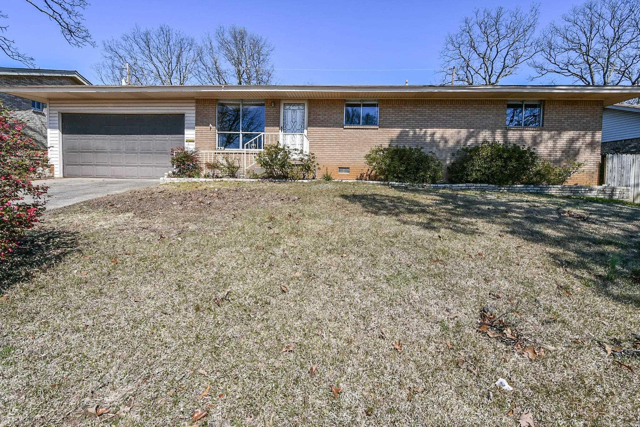 PARK HILL ADDN TO LR - Residential Lease