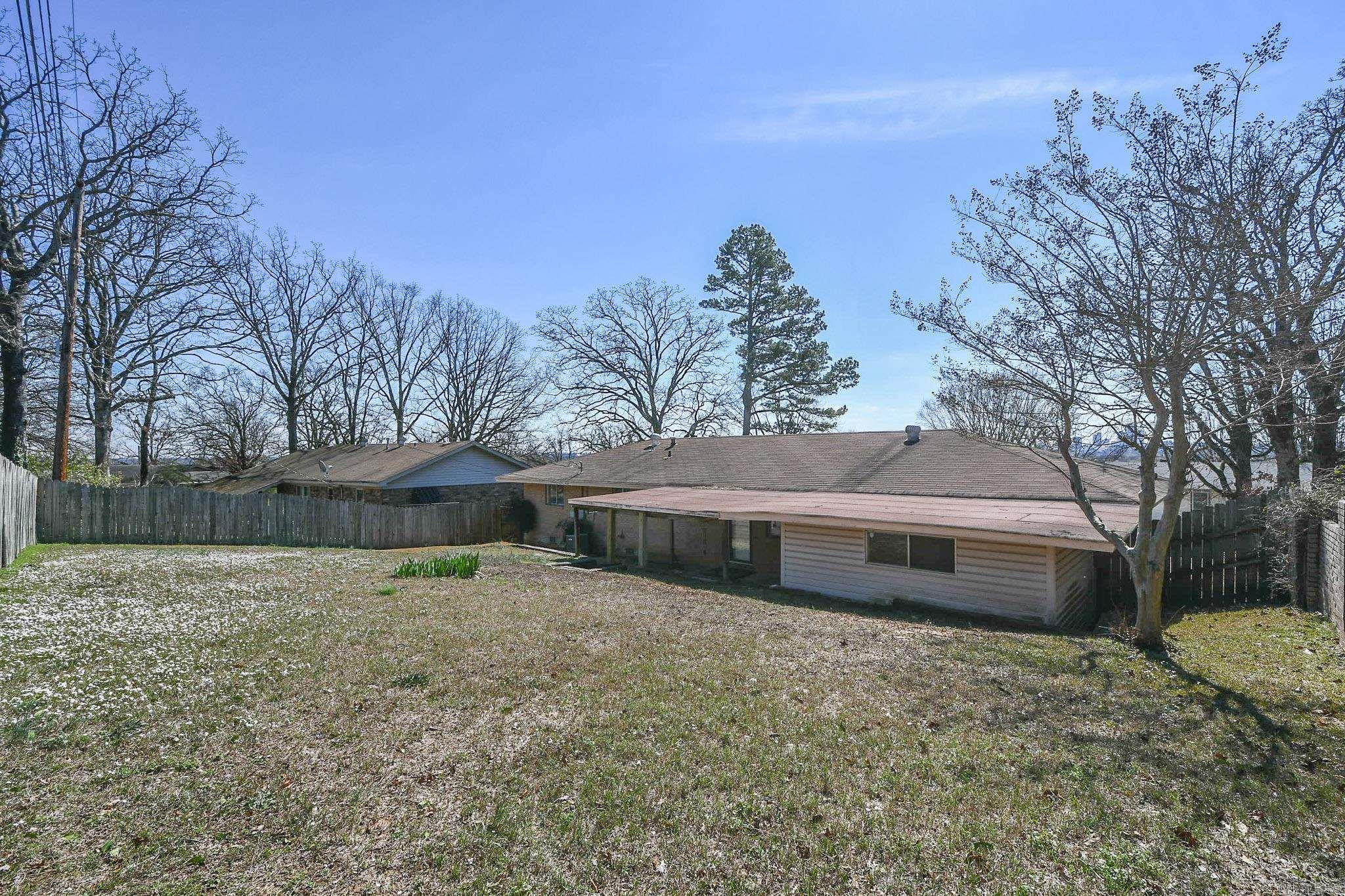 PARK HILL ADDN TO LR - Residential Lease