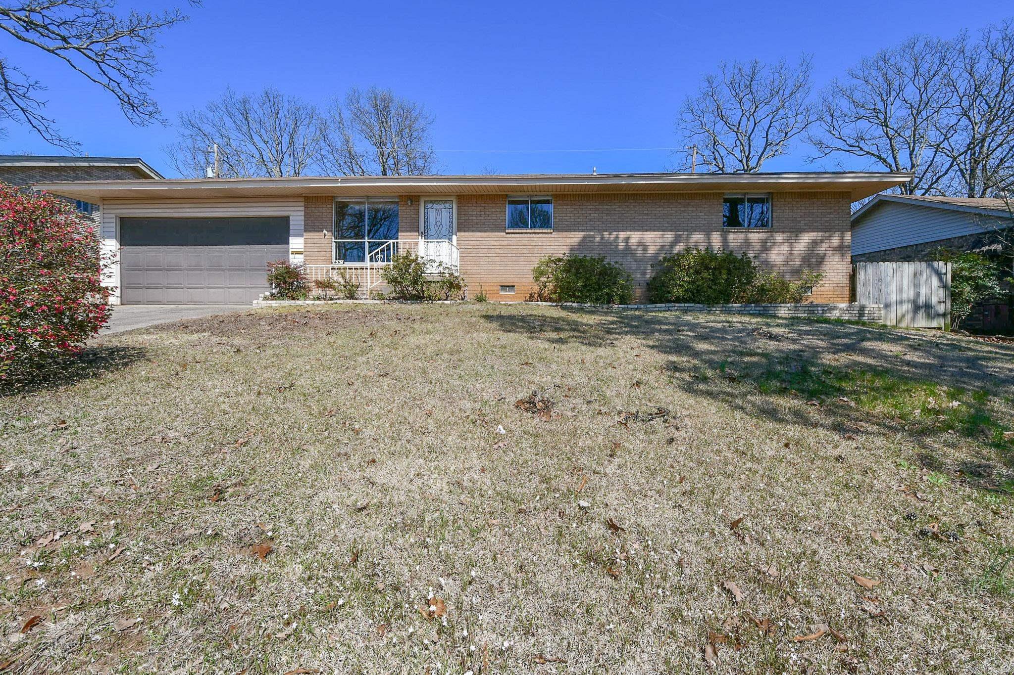 PARK HILL ADDN TO LR - Residential Lease