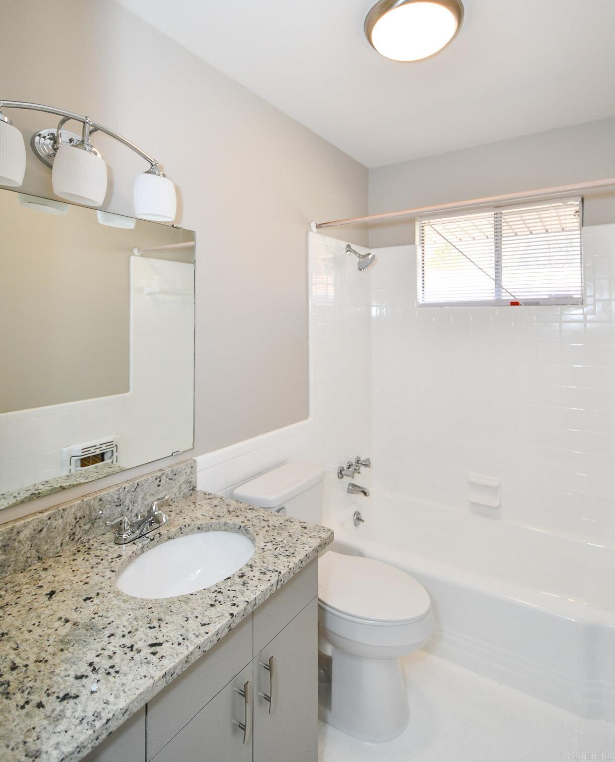 PARK HILL ADDN TO LR - Residential Lease