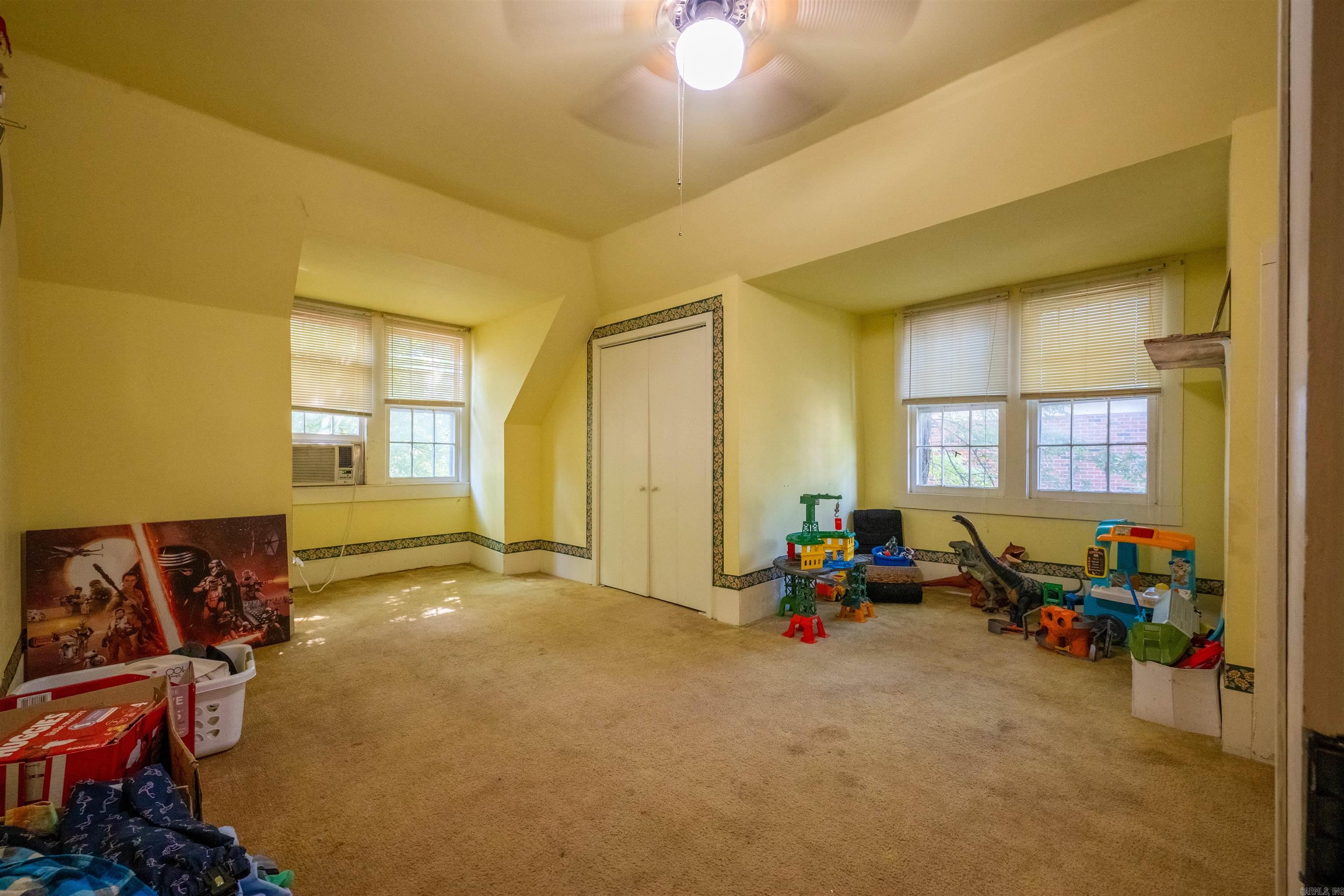 School - Residential