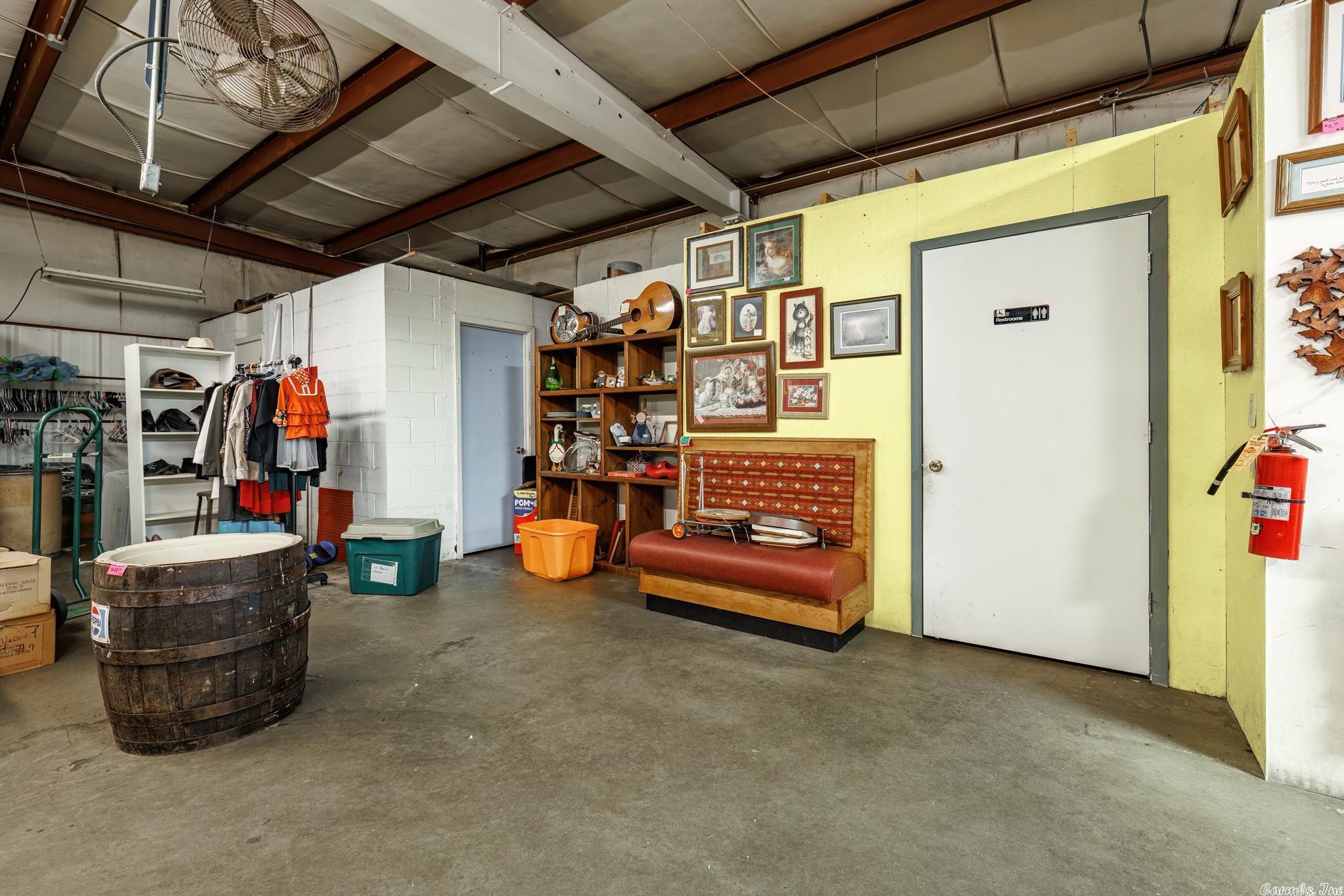 Metes & Bounds - Commercial Sale