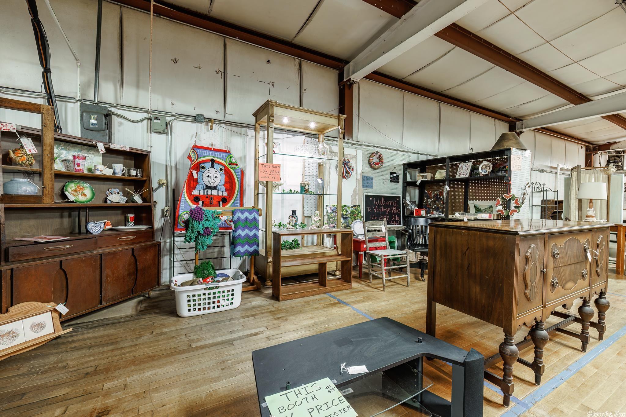 Metes & Bounds - Commercial Sale