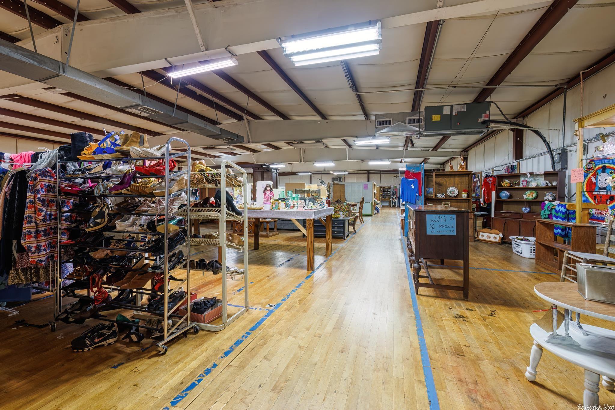 Metes & Bounds - Commercial Sale
