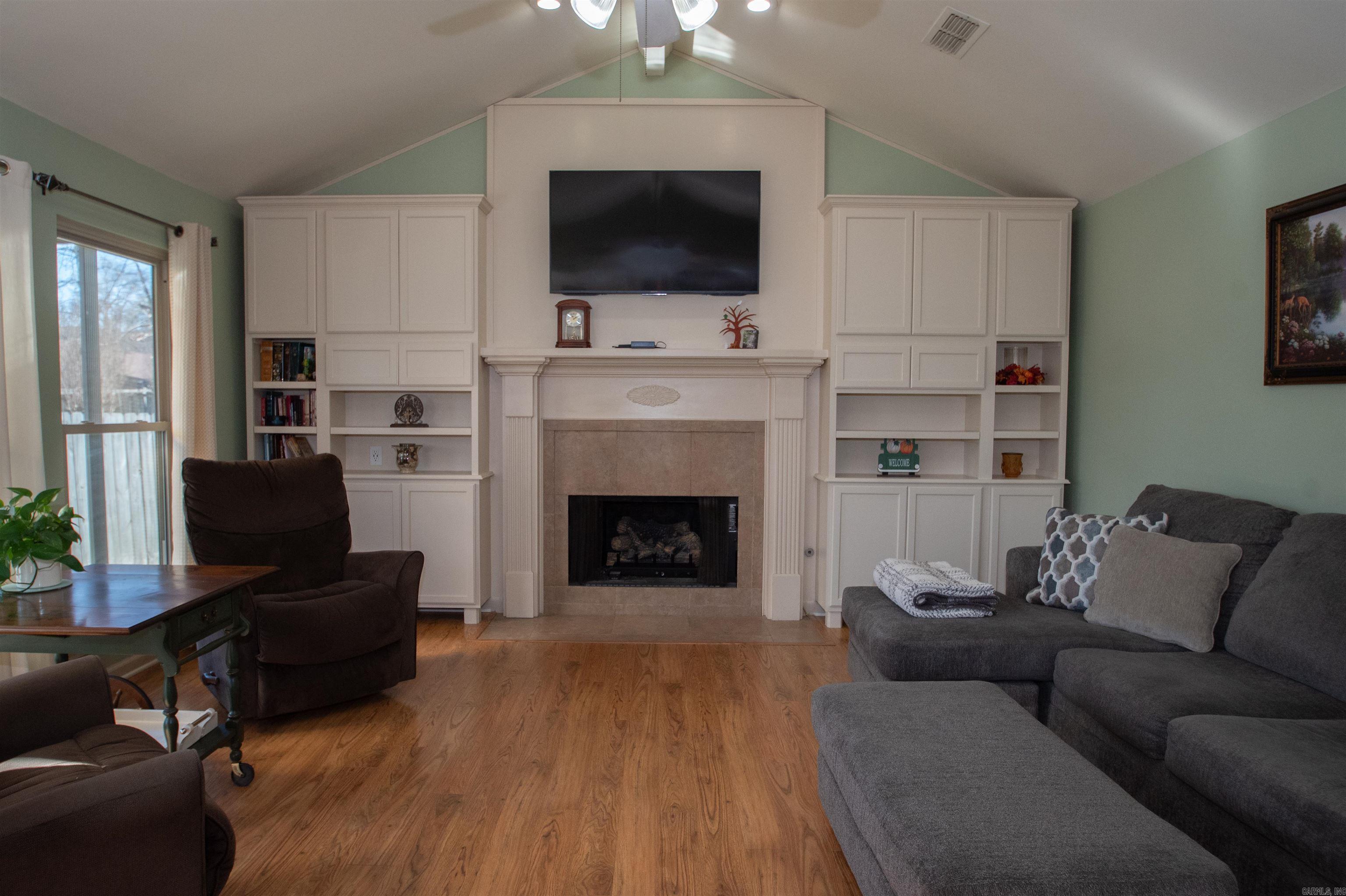 BLOOMING RIDGE - Residential