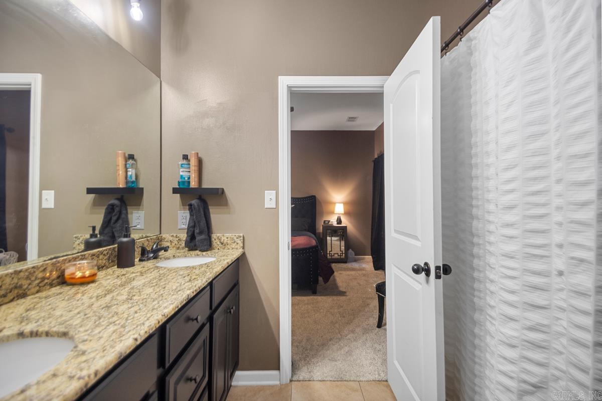 CEDARWOOD - Residential