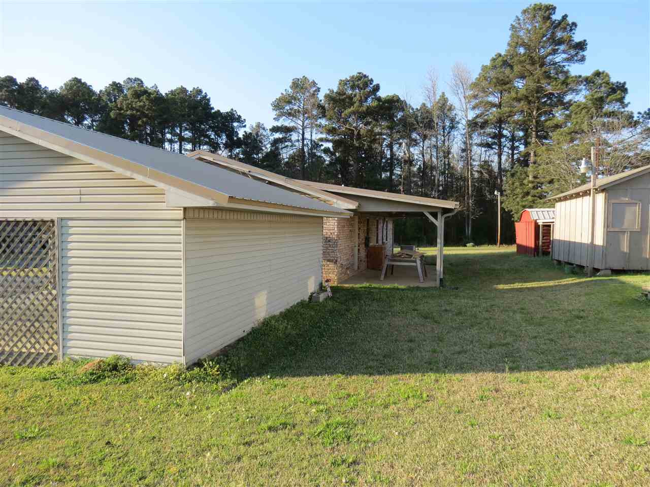 Moores Country Club - Residential