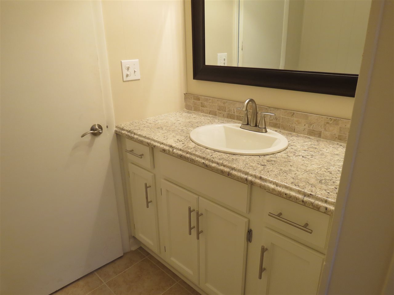 Moores Country Club - Residential