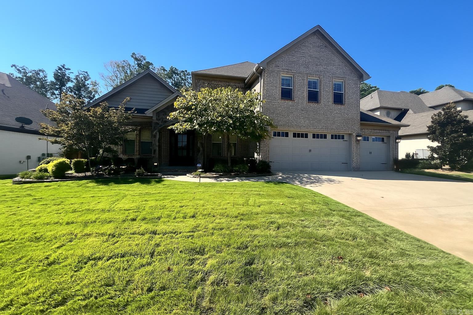CHENAL VALLEY "ENSBURY PLACE" - Residential
