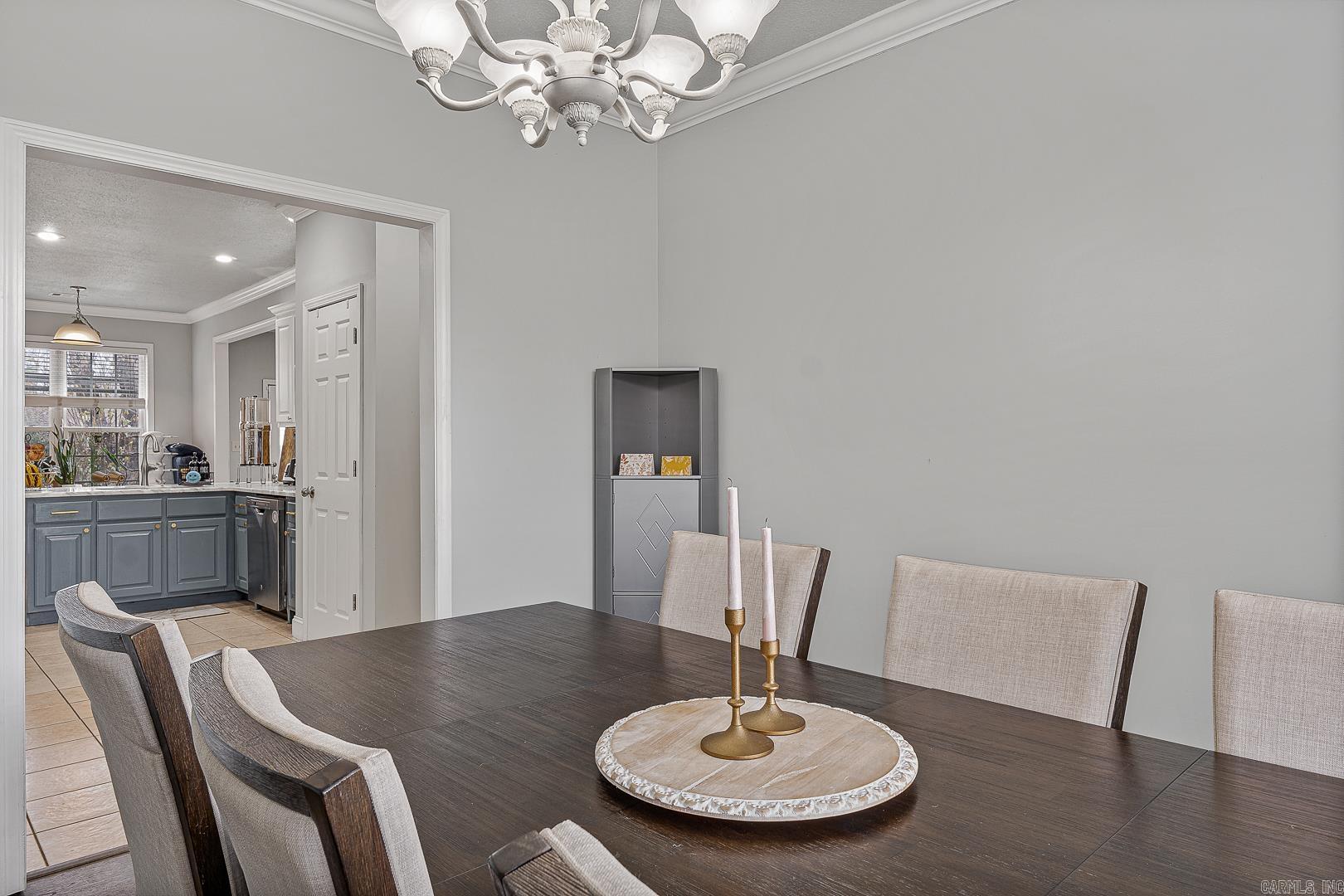 BROWNSTONE - Residential