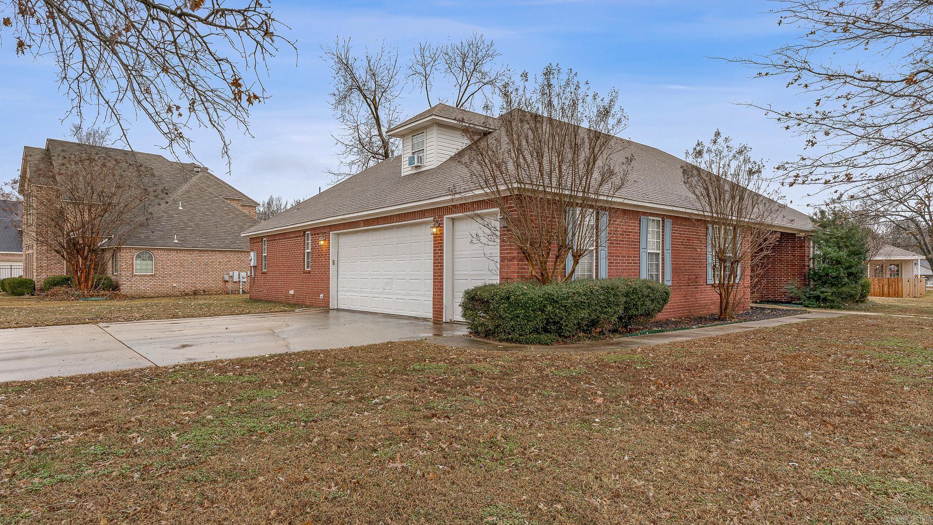 BROWNSTONE - Residential