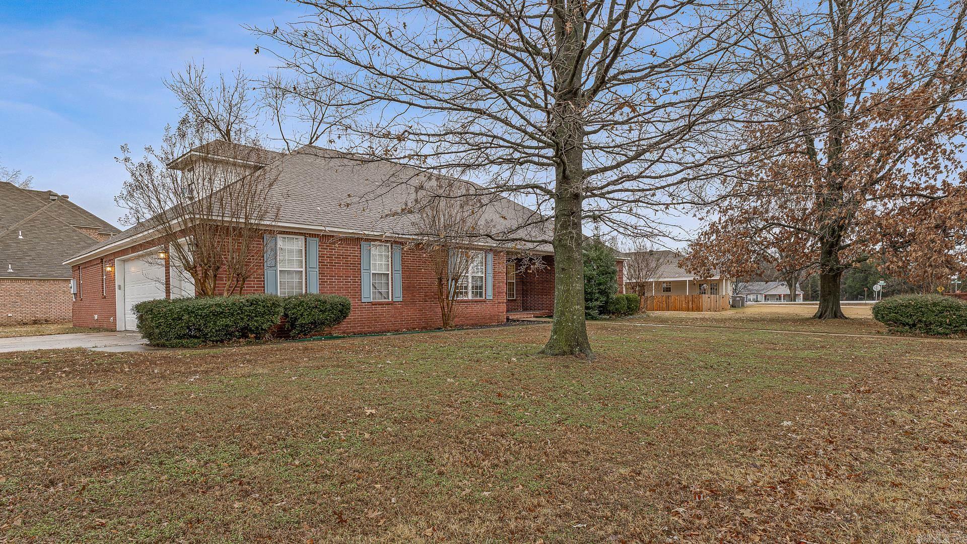 BROWNSTONE - Residential