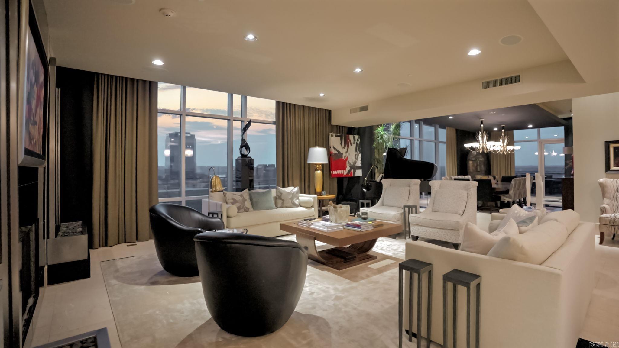 300 THIRD HPR - Residential