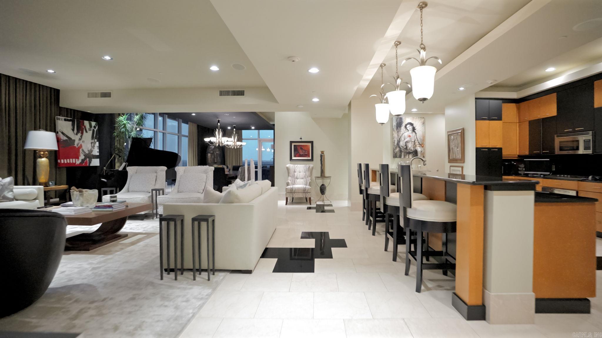 300 THIRD HPR - Residential