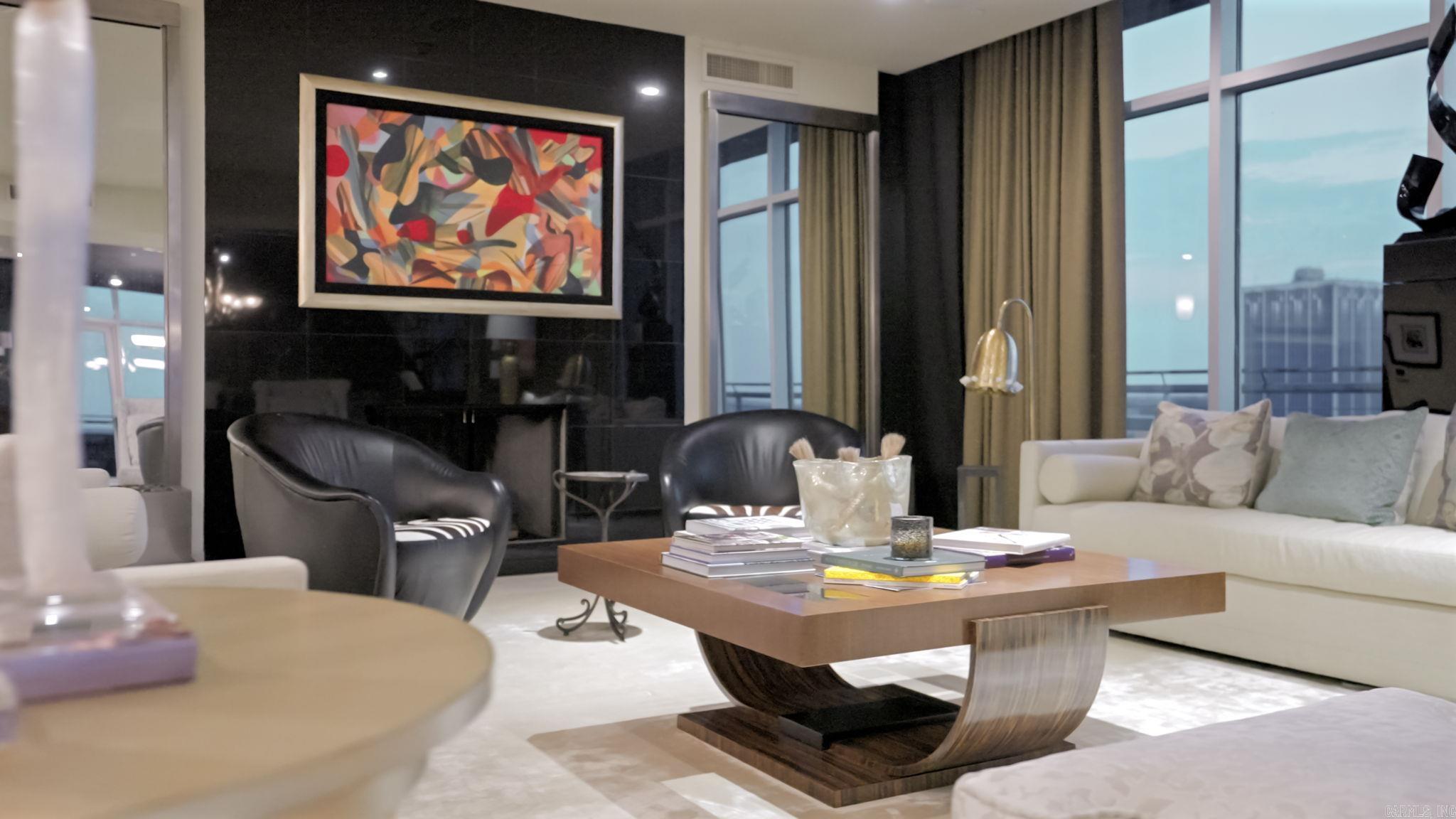 300 THIRD HPR - Residential