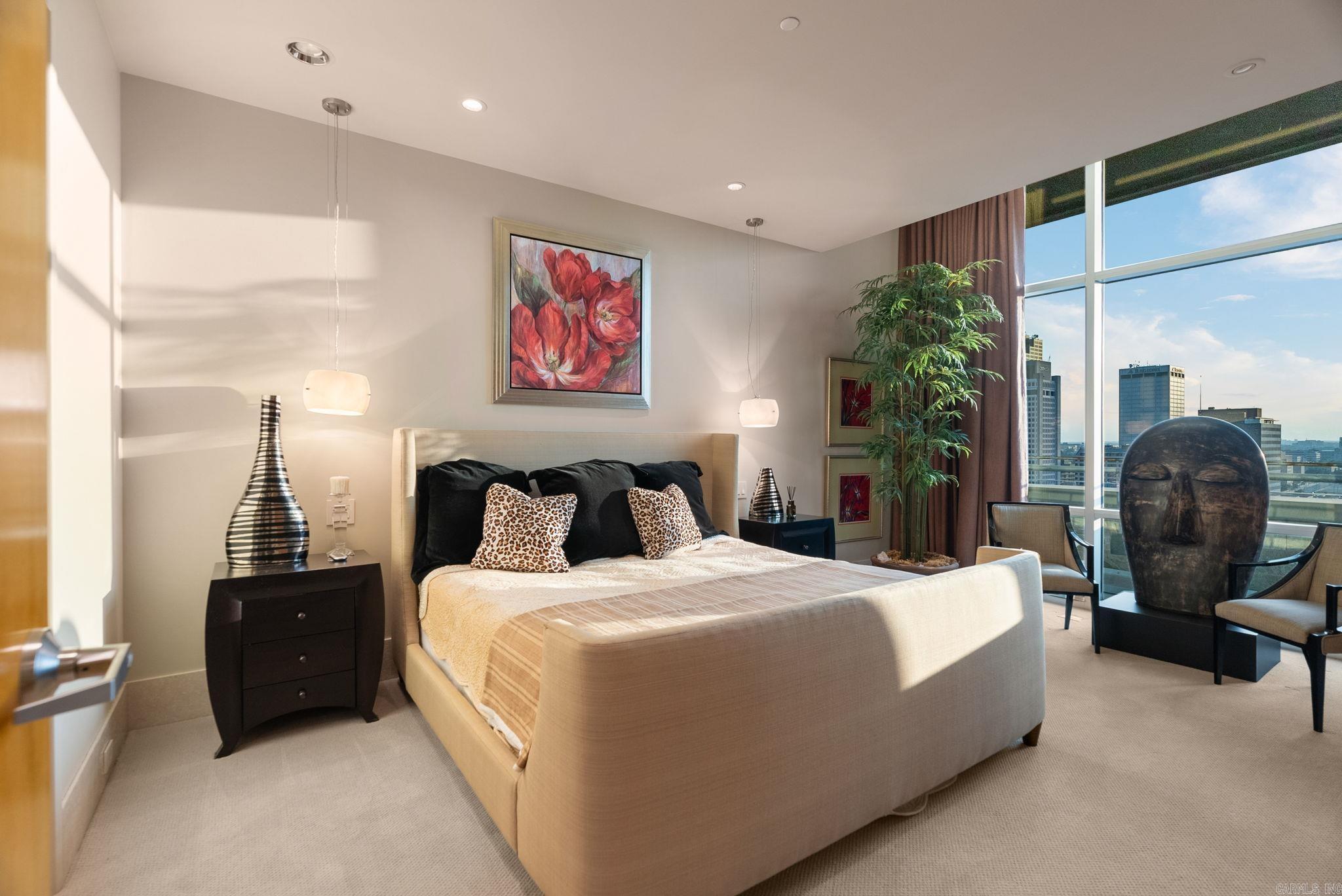 300 THIRD HPR - Residential