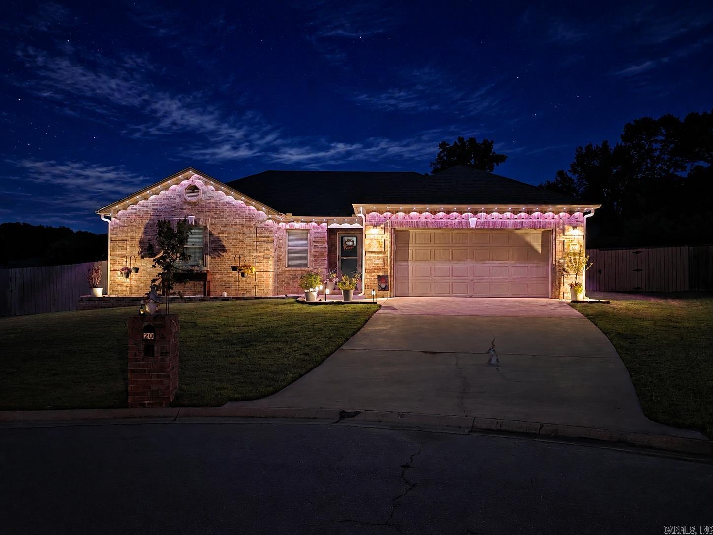 HUNTINGTON PLACE - Residential