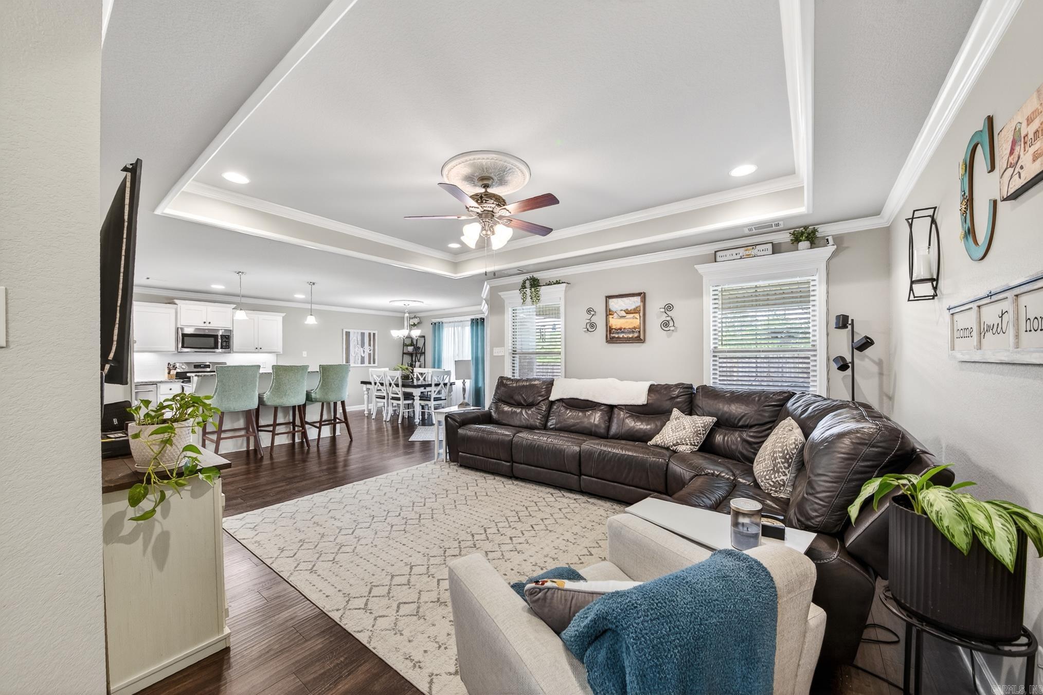 HUNTINGTON PLACE - Residential