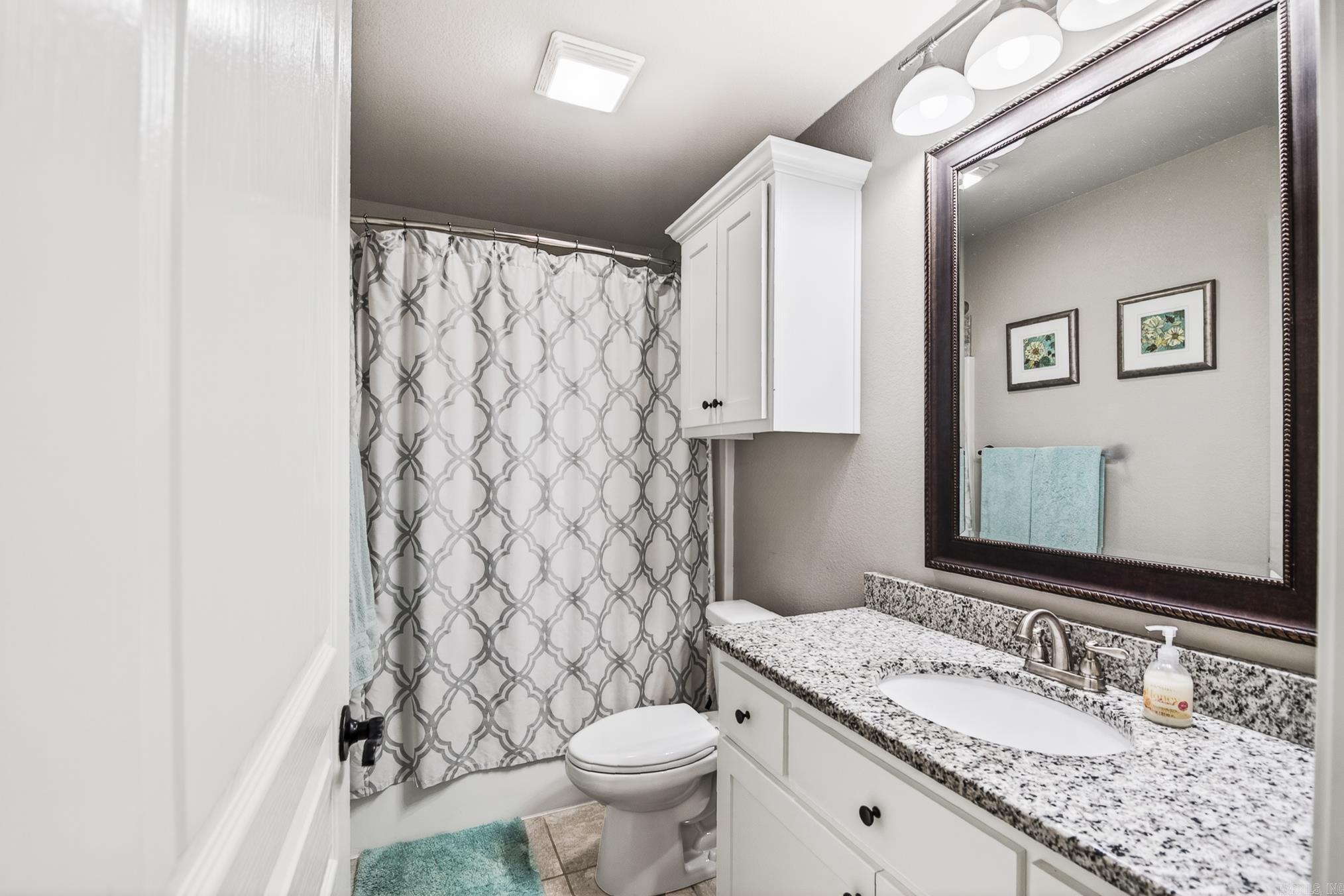 HUNTINGTON PLACE - Residential
